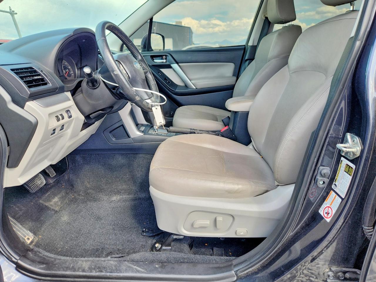 2015 Subaru Forester 2.5i Limited Gray vin: JF2SJAHC5FH800332