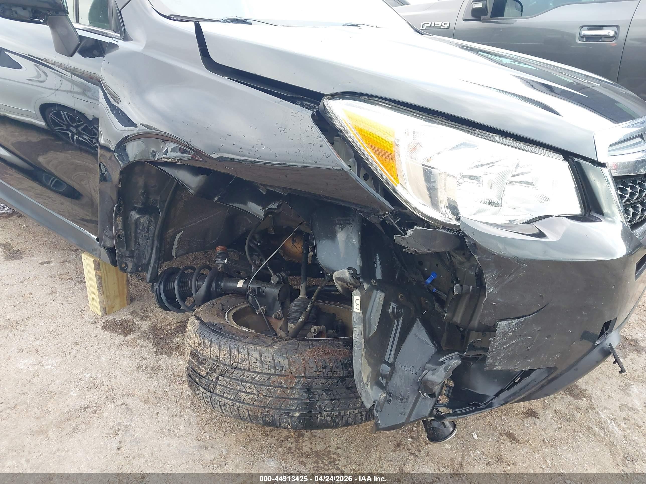 2015 Subaru Forester 2.5i Limited Черный vin: JF2SJAHC5FH825604