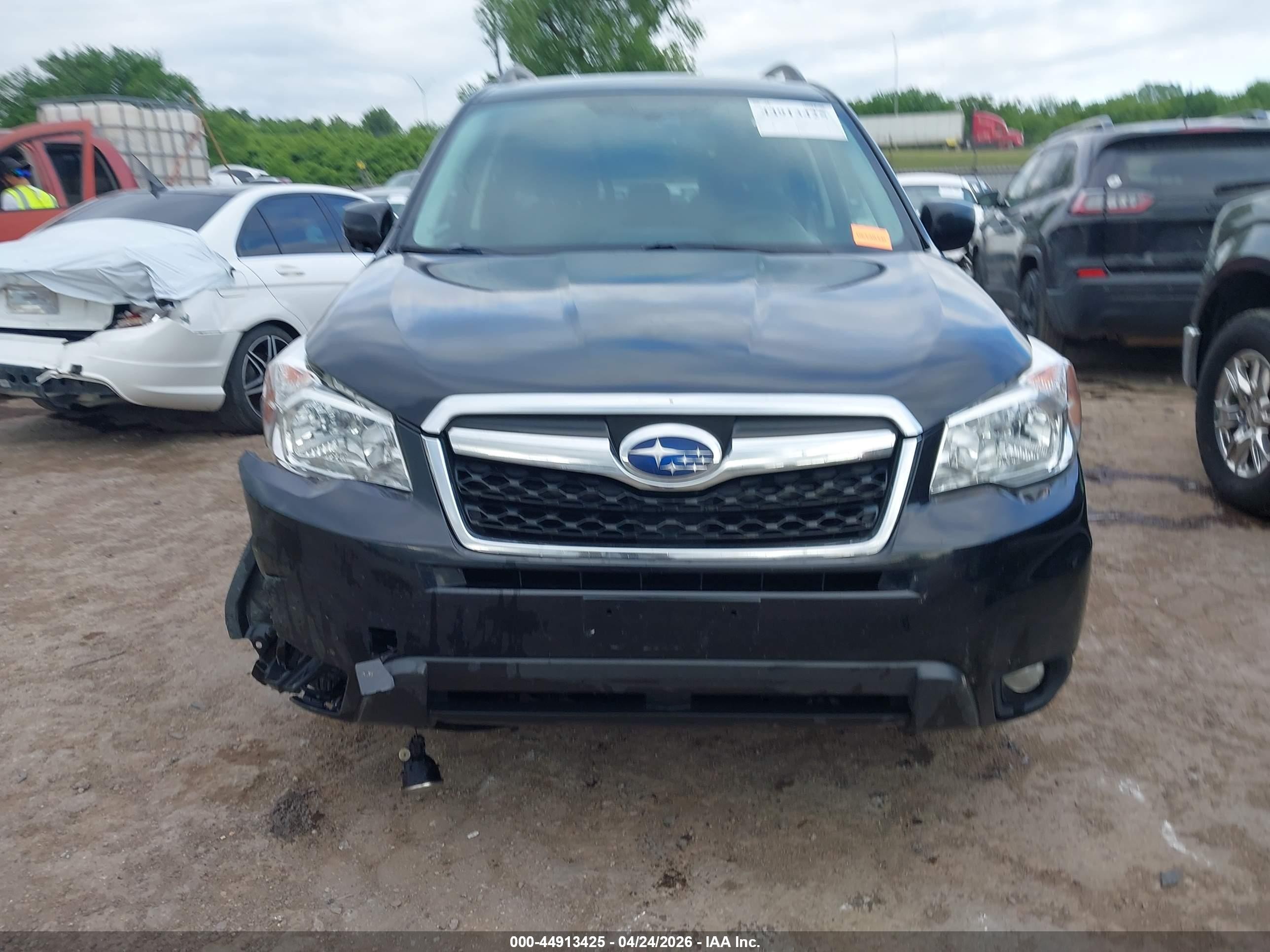 2015 Subaru Forester 2.5i Limited Черный vin: JF2SJAHC5FH825604
