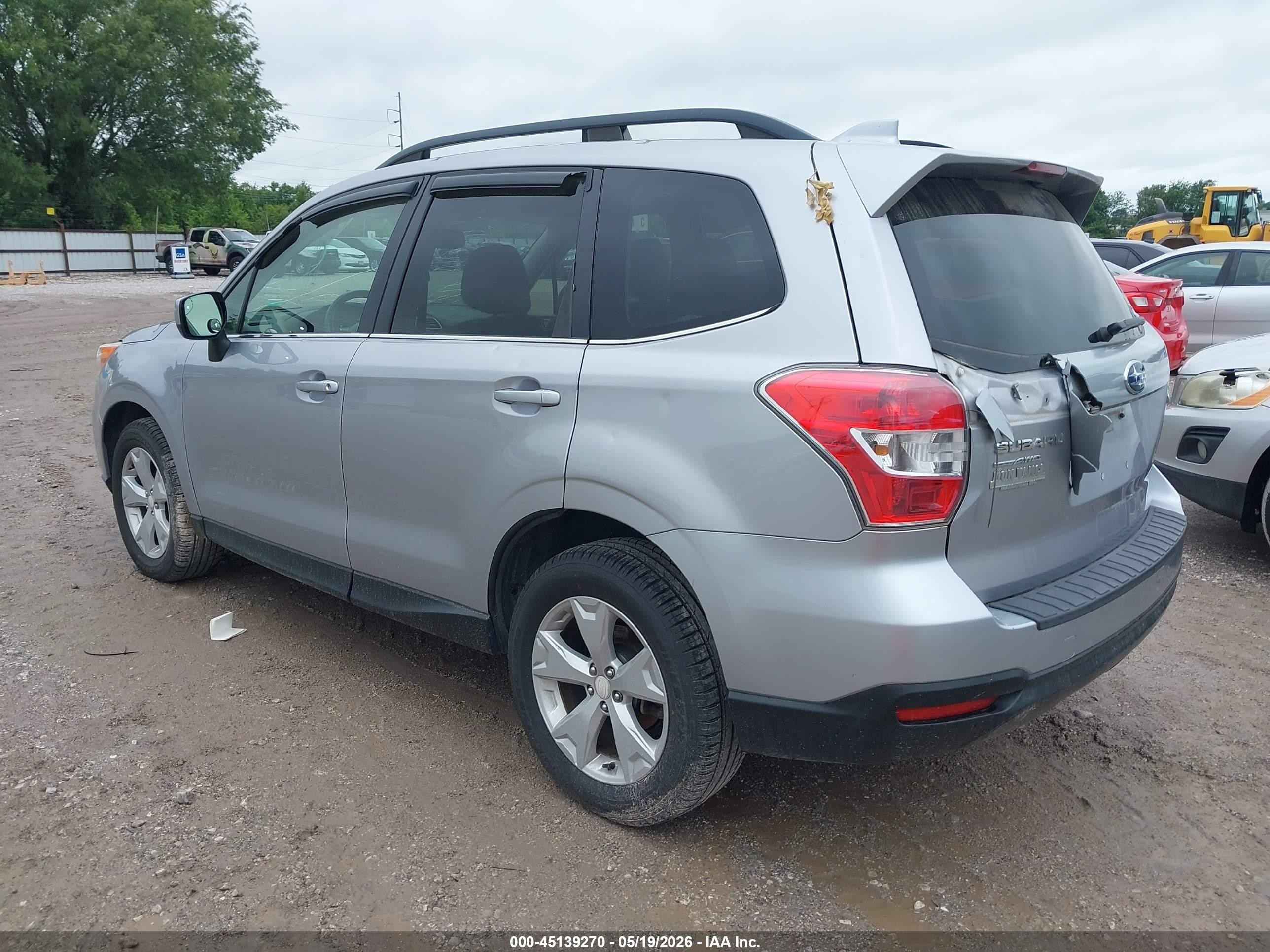 2016 Subaru Forester 2.5i Limited Серебряный vin: JF2SJAHC5GH510349