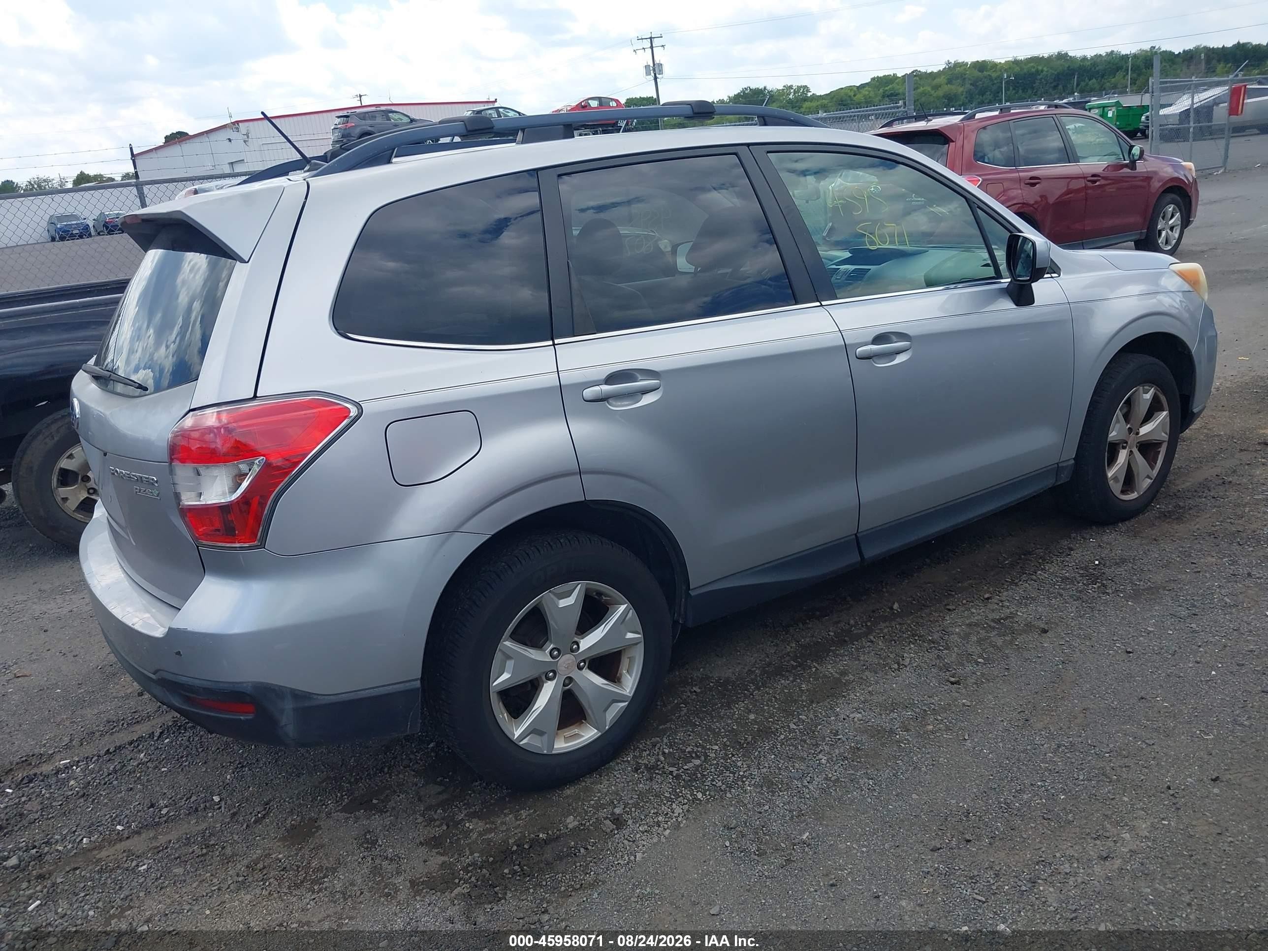 2014 Subaru Forester 2.5i Limited Silver vin: JF2SJAHC6EH402254