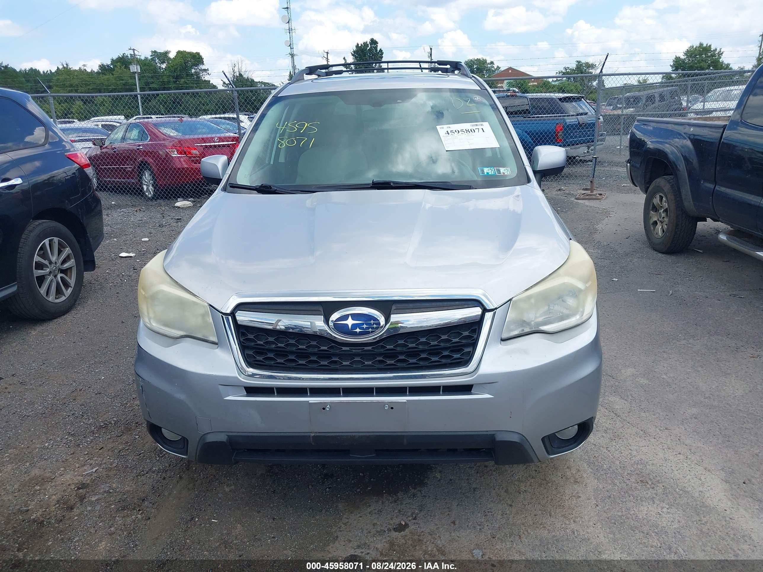 2014 Subaru Forester 2.5i Limited Silver vin: JF2SJAHC6EH402254