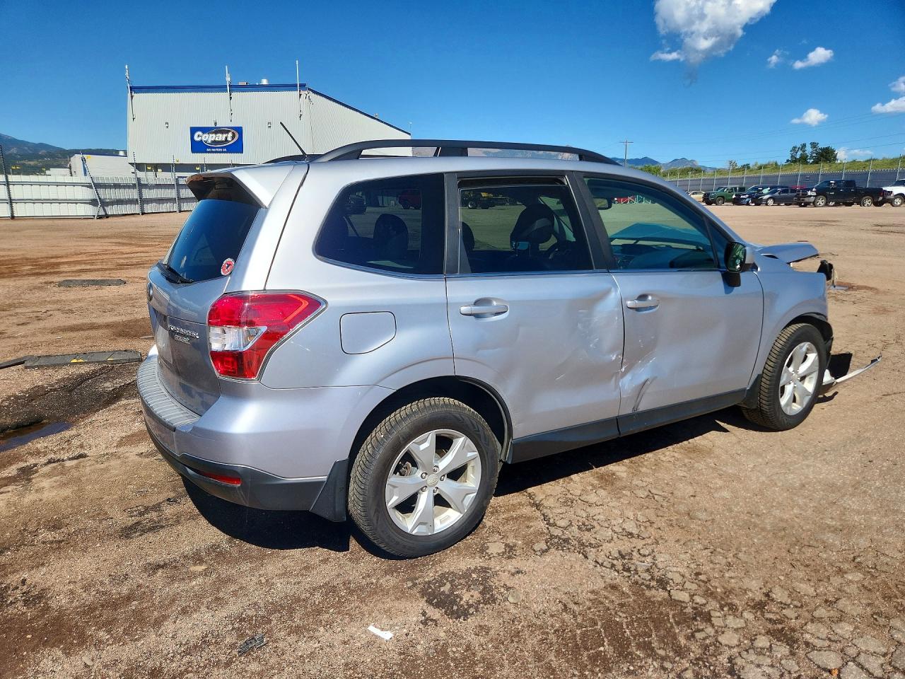 2014 Subaru Forester 2.5i Limited Silver vin: JF2SJAHC6EH530543