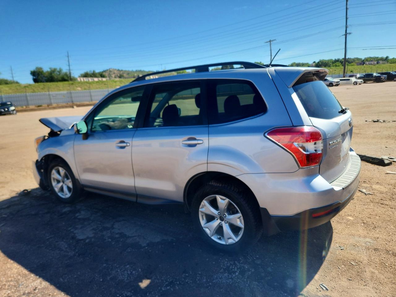 2014 Subaru Forester 2.5i Limited Silver vin: JF2SJAHC6EH530543