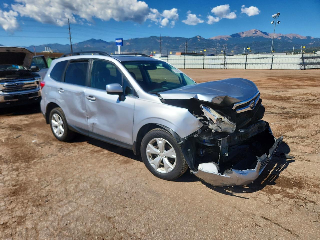 2014 Subaru Forester 2.5i Limited Silver vin: JF2SJAHC6EH530543