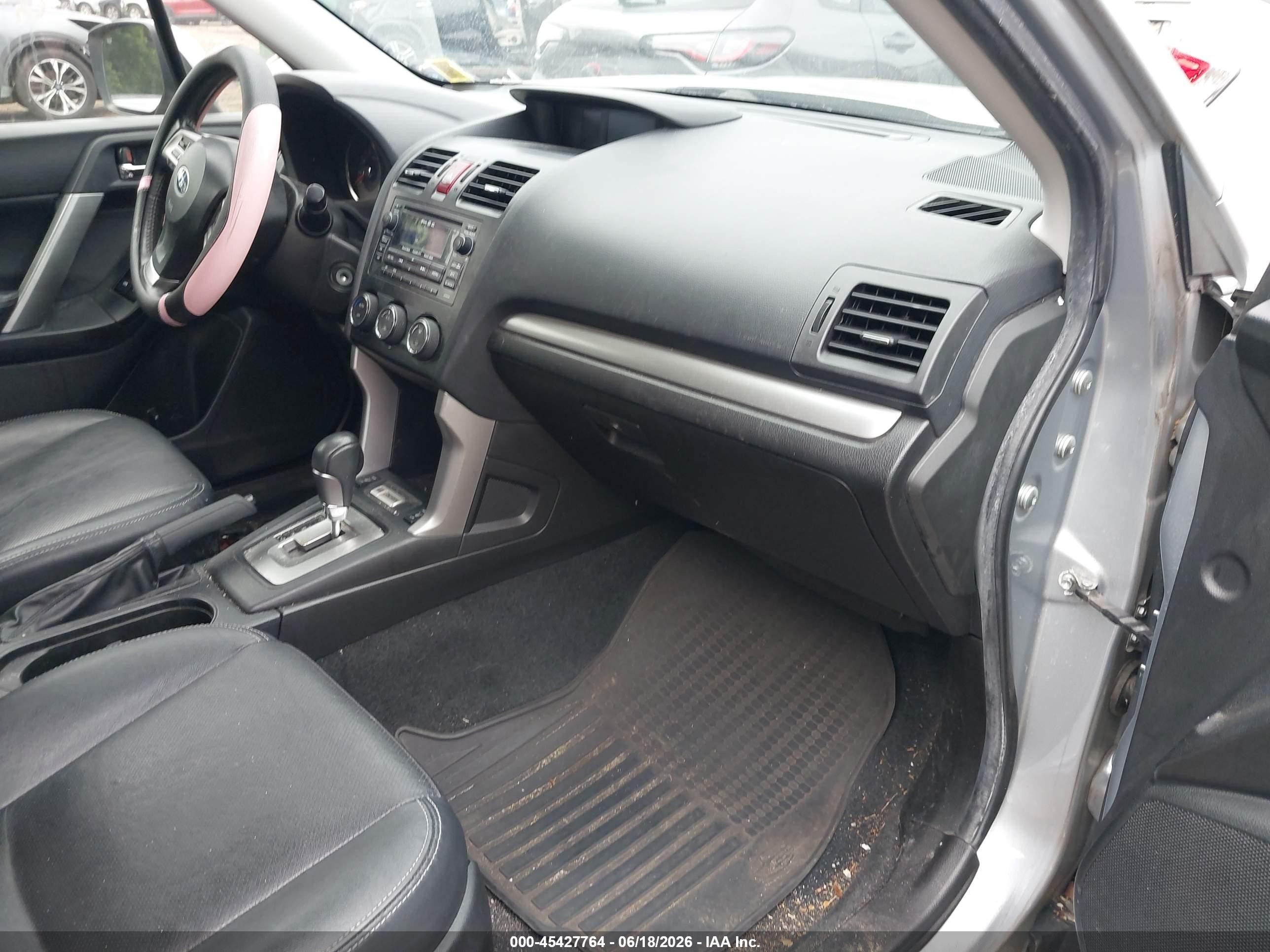 2014 Subaru Forester 2.5i Limited Silver vin: JF2SJAHC6EH539856