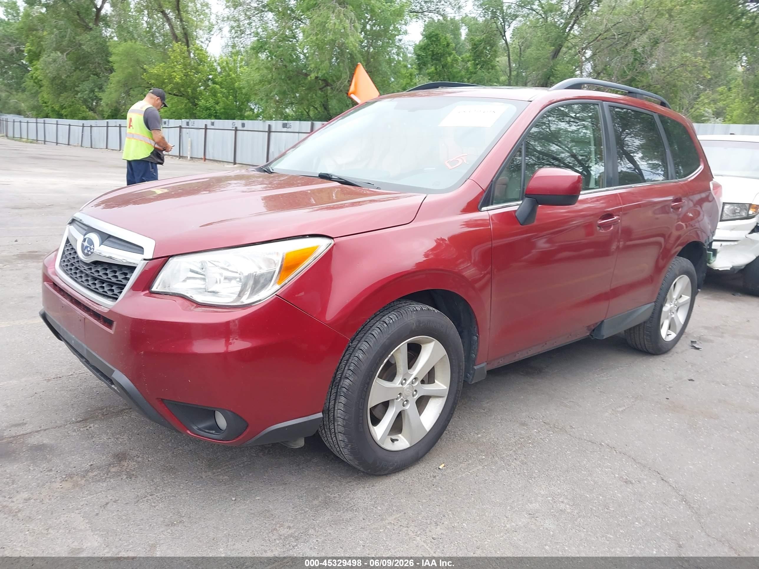 2015 Subaru Forester 2.5i Limited Red vin: JF2SJAHC6FH500847