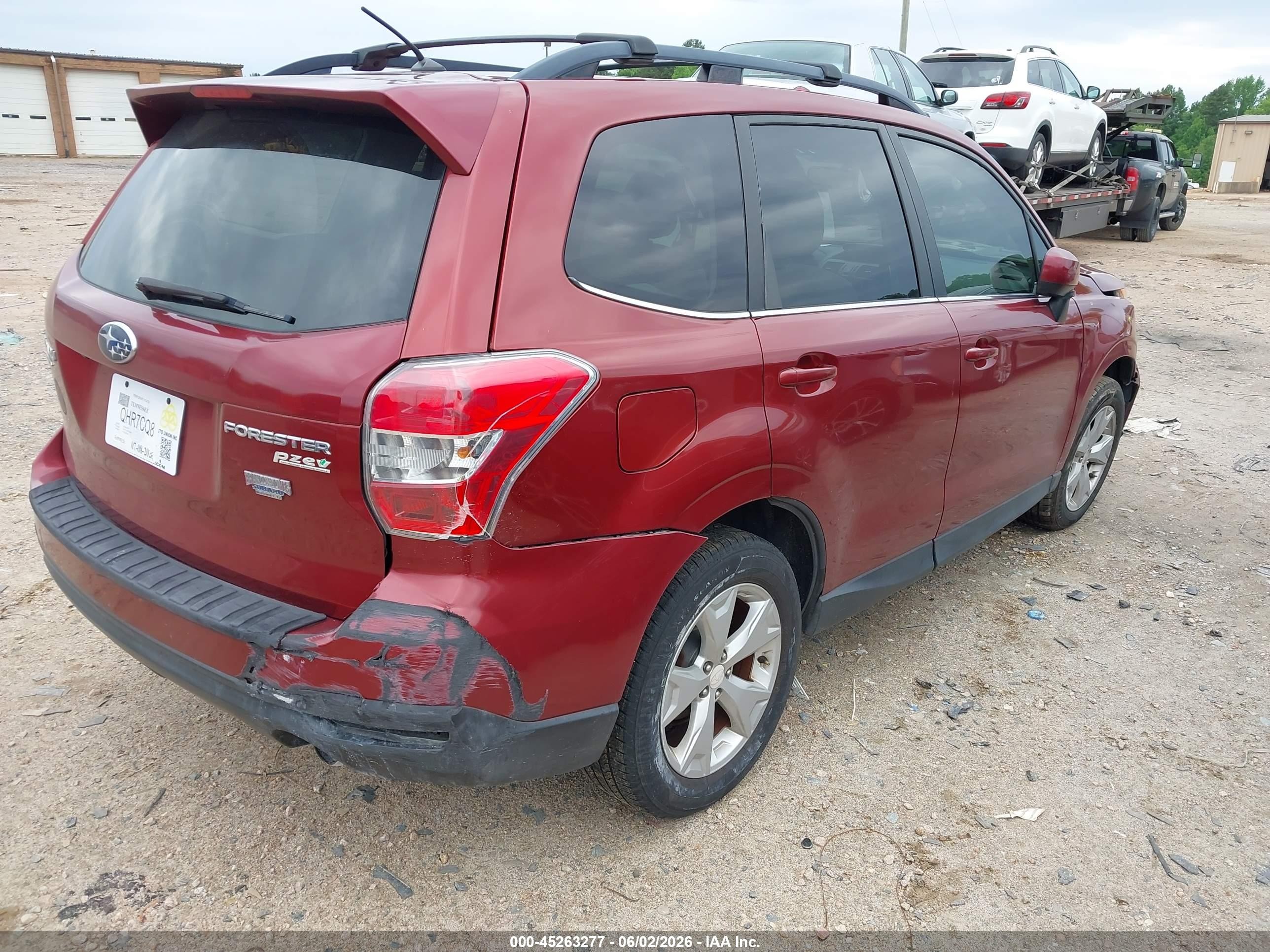 2015 Subaru Forester 2.5i Limited Красный vin: JF2SJAHC6FH511136