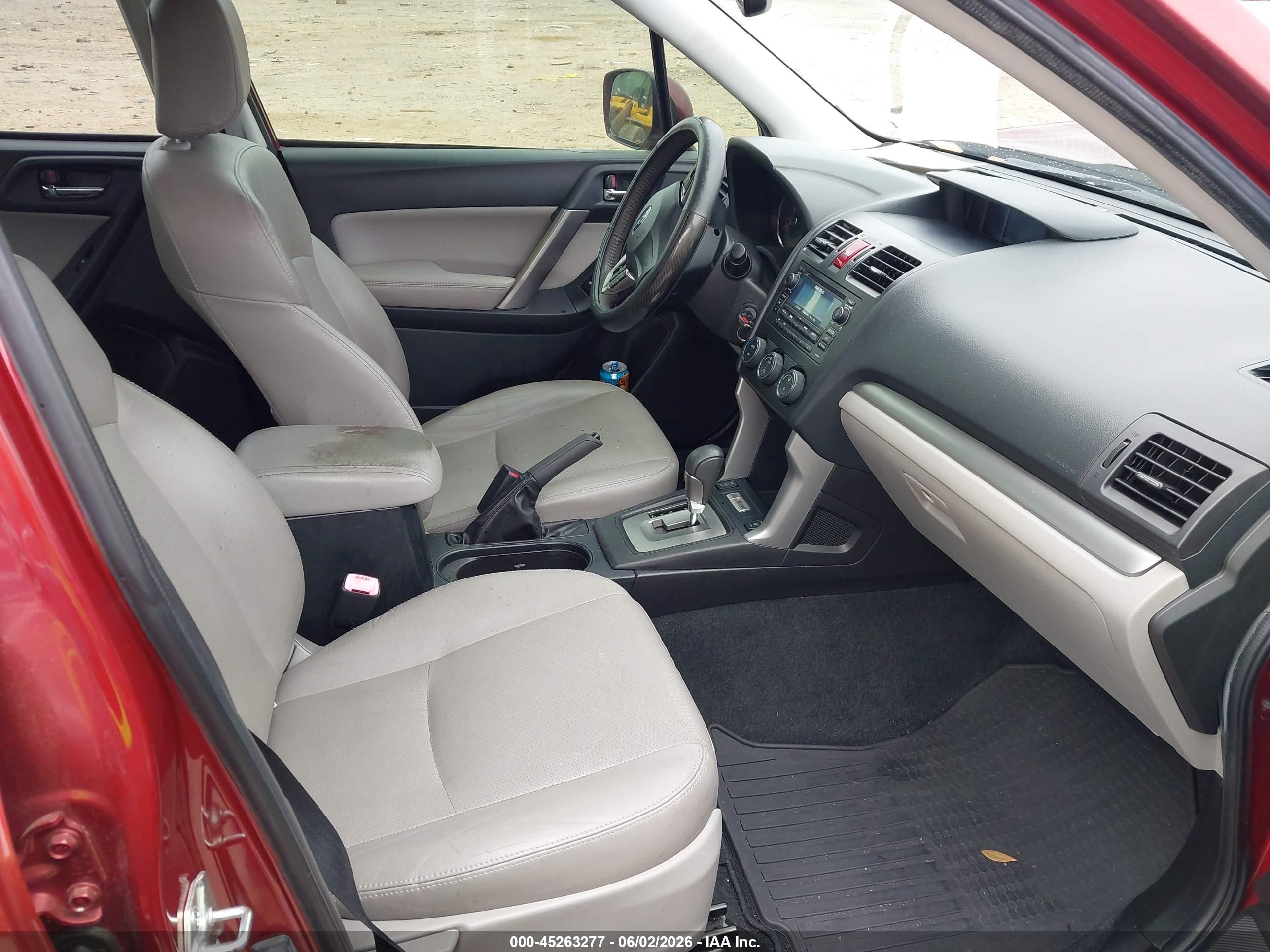 2015 Subaru Forester 2.5i Limited Красный vin: JF2SJAHC6FH511136