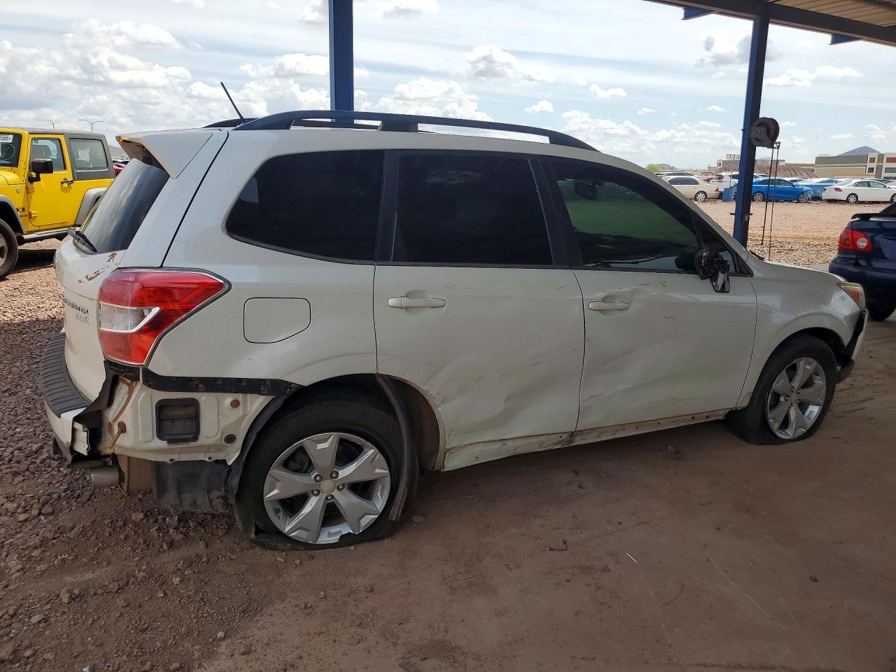 2015 Subaru Forester 2.5i Limited White vin: JF2SJAHC6FH552978