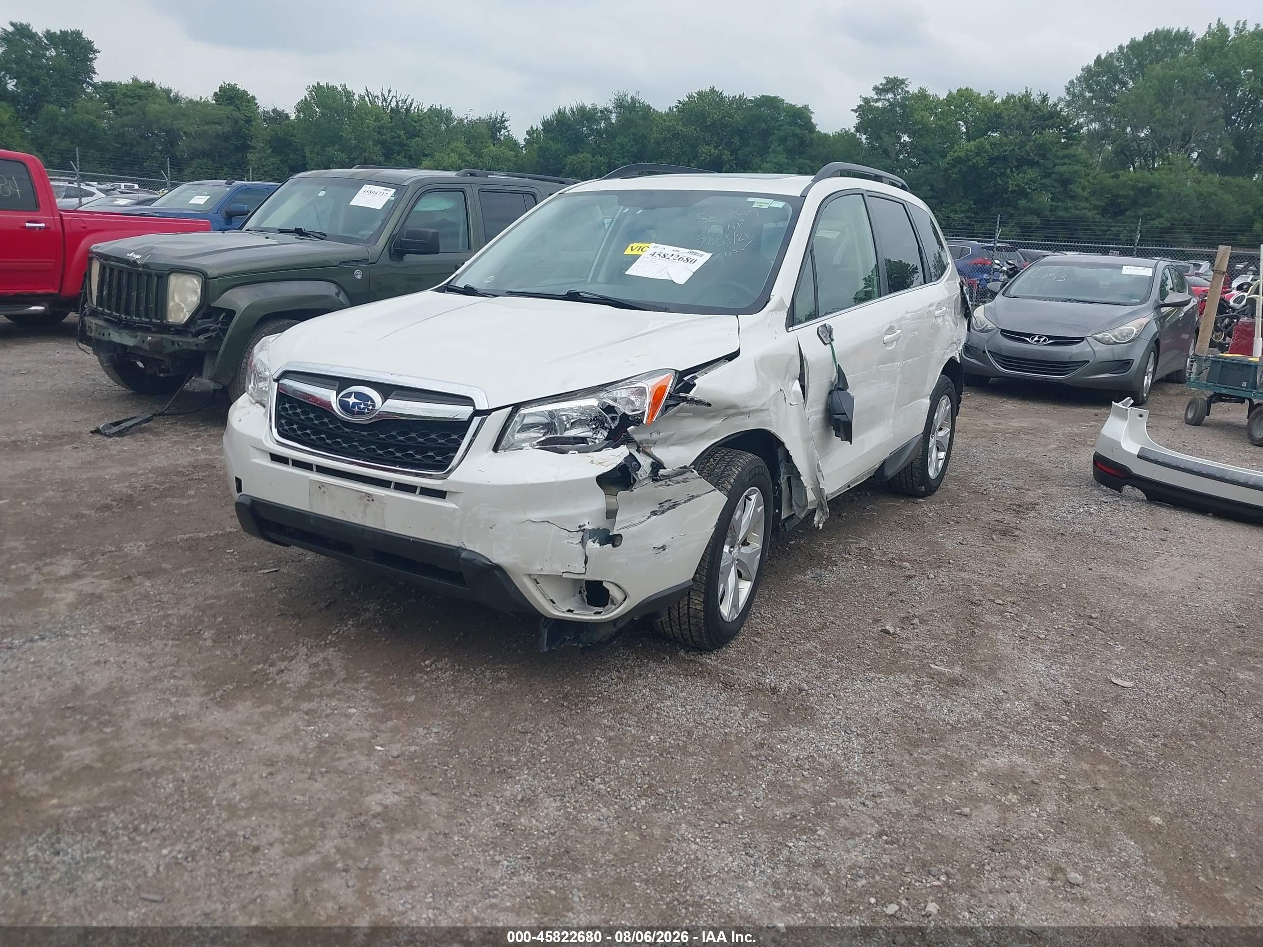 2015 Subaru Forester 2.5i Limited White vin: JF2SJAHC6FH564516