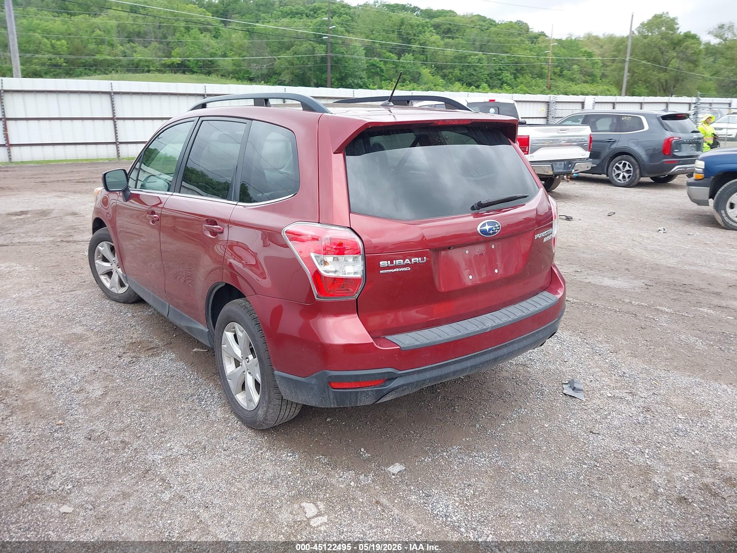 2015 Subaru Forester 2.5i Limited Красный vin: JF2SJAHC6FH572406
