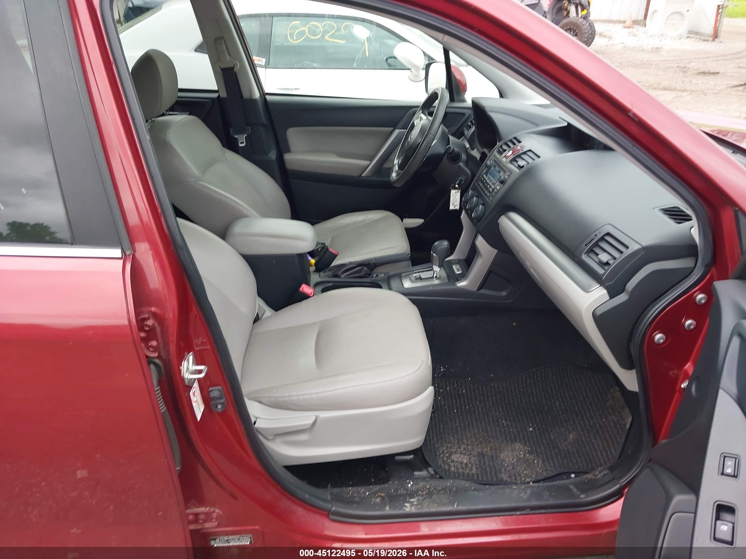 2015 Subaru Forester 2.5i Limited Красный vin: JF2SJAHC6FH572406