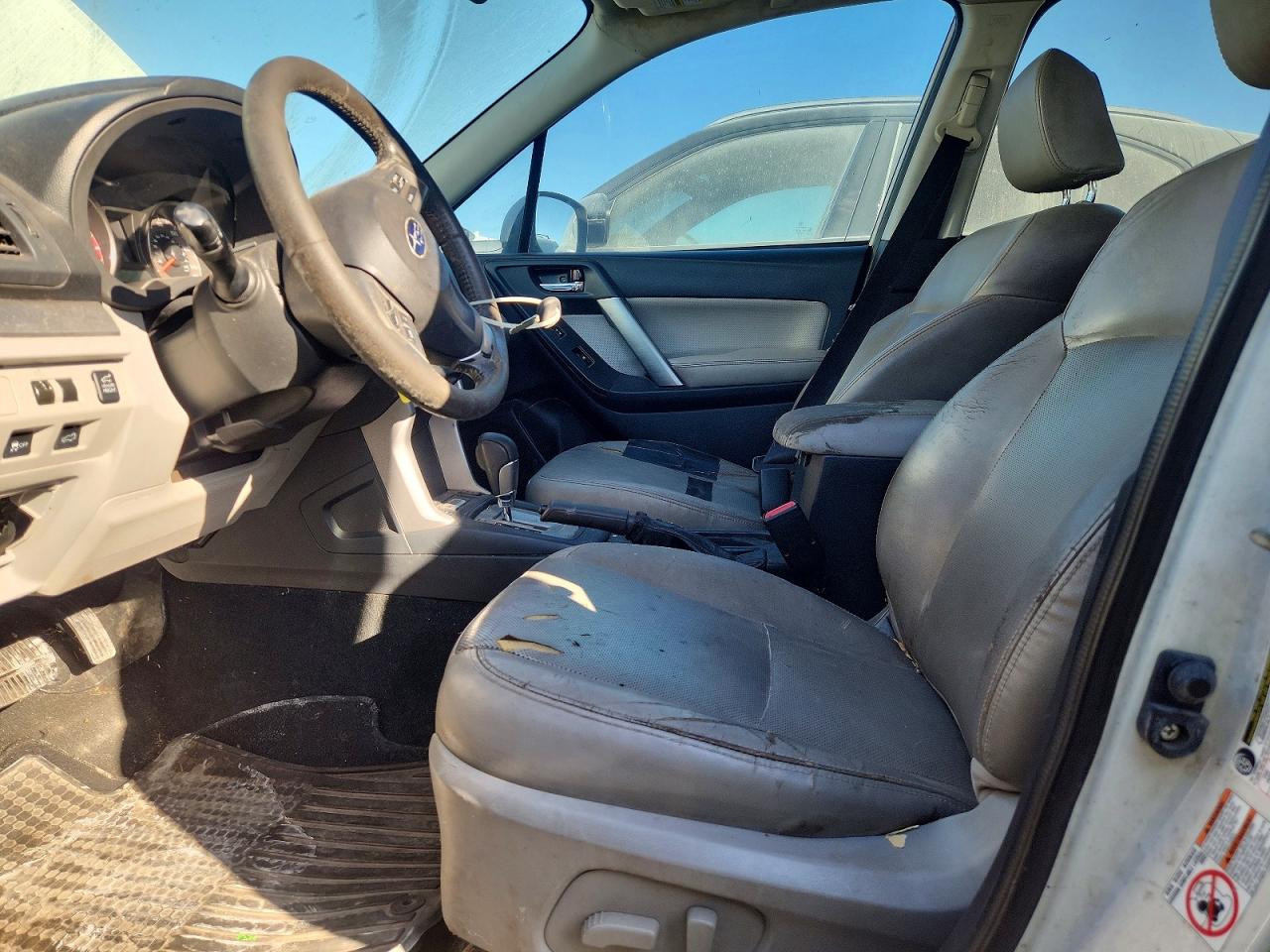 2015 Subaru Forester 2.5i Limited Белый vin: JF2SJAHC6FH838216