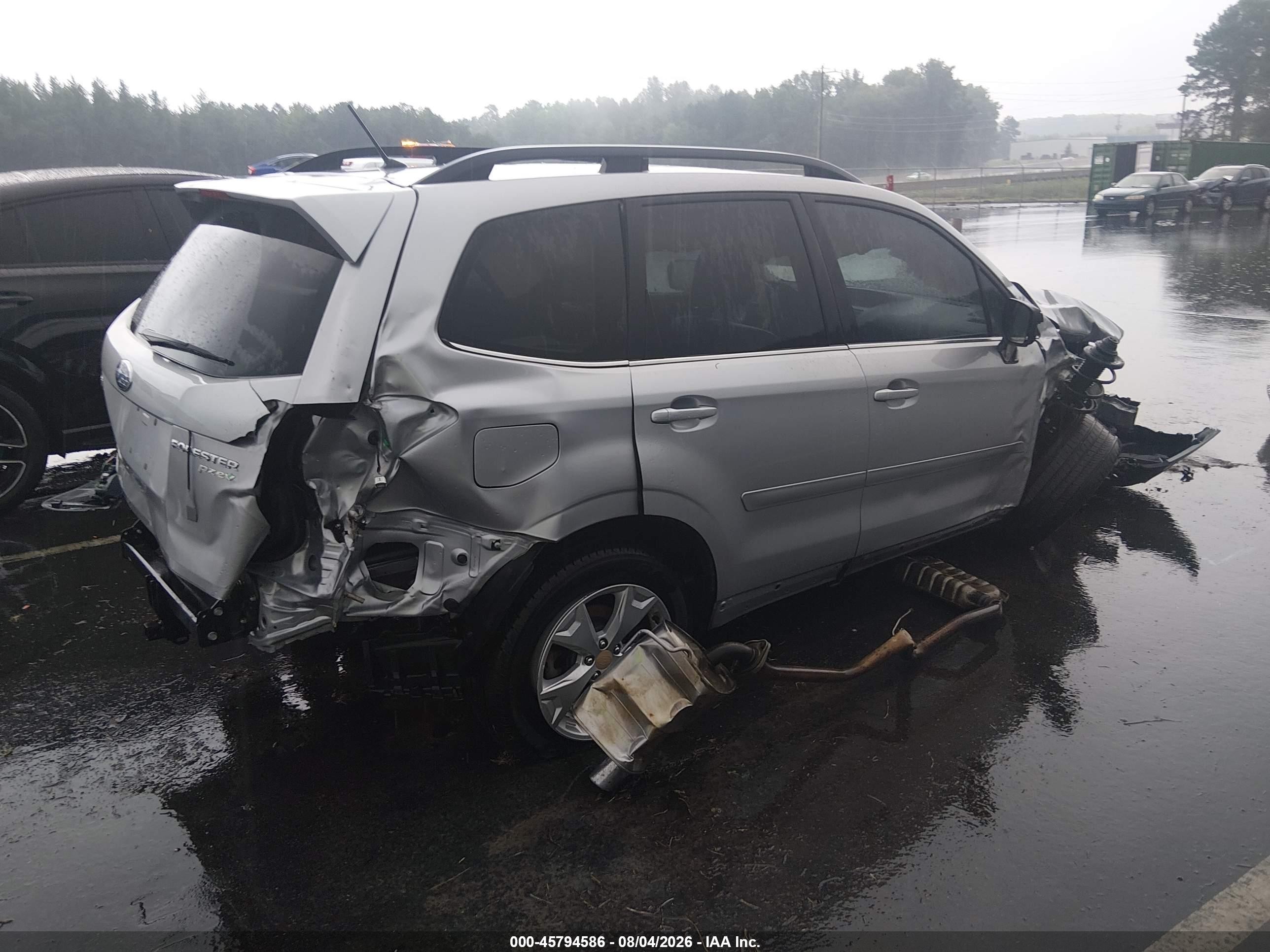 2014 Subaru Forester 2.5i Limited Silver vin: JF2SJAHC7EH410864