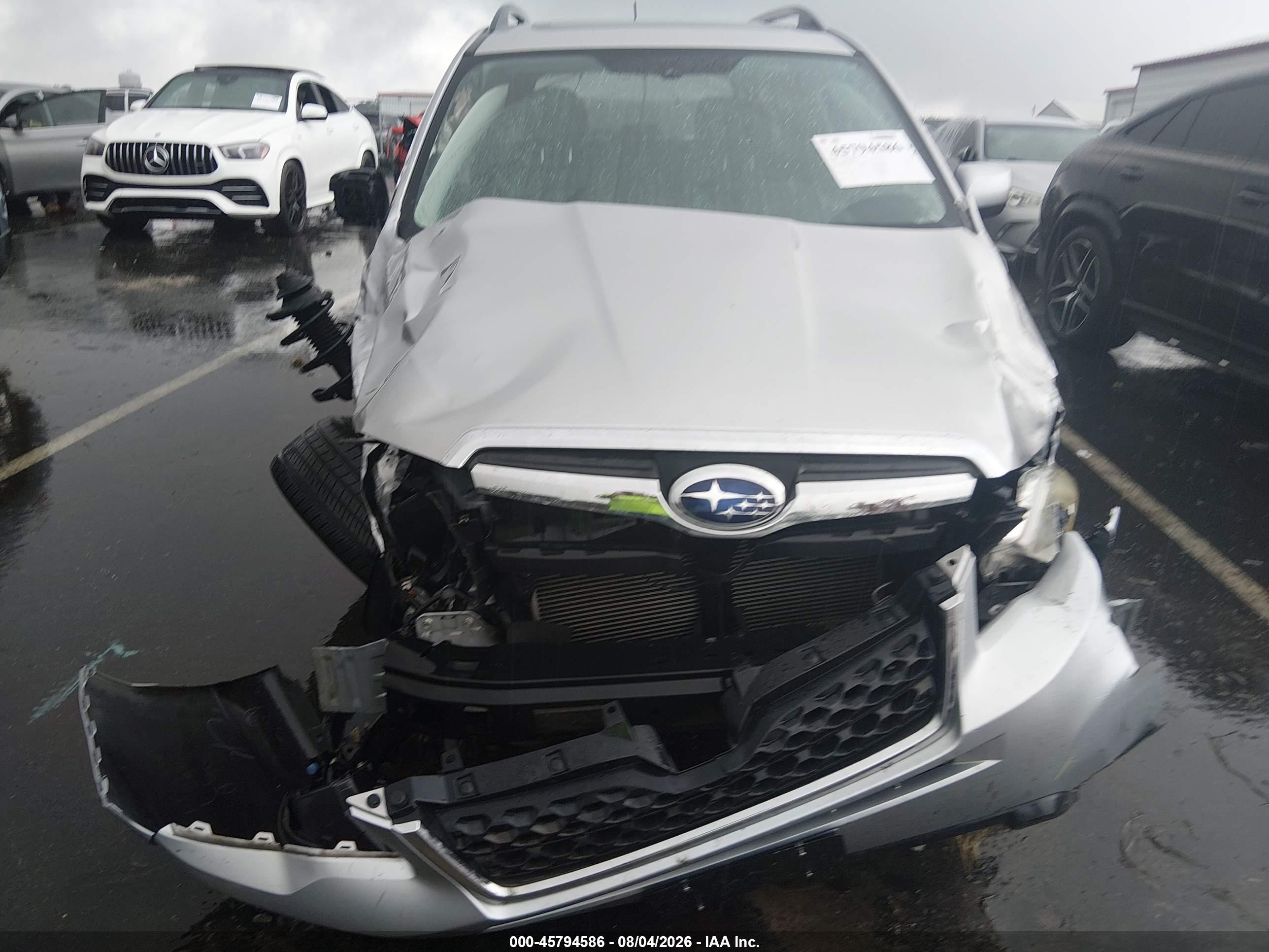 2014 Subaru Forester 2.5i Limited Silver vin: JF2SJAHC7EH410864
