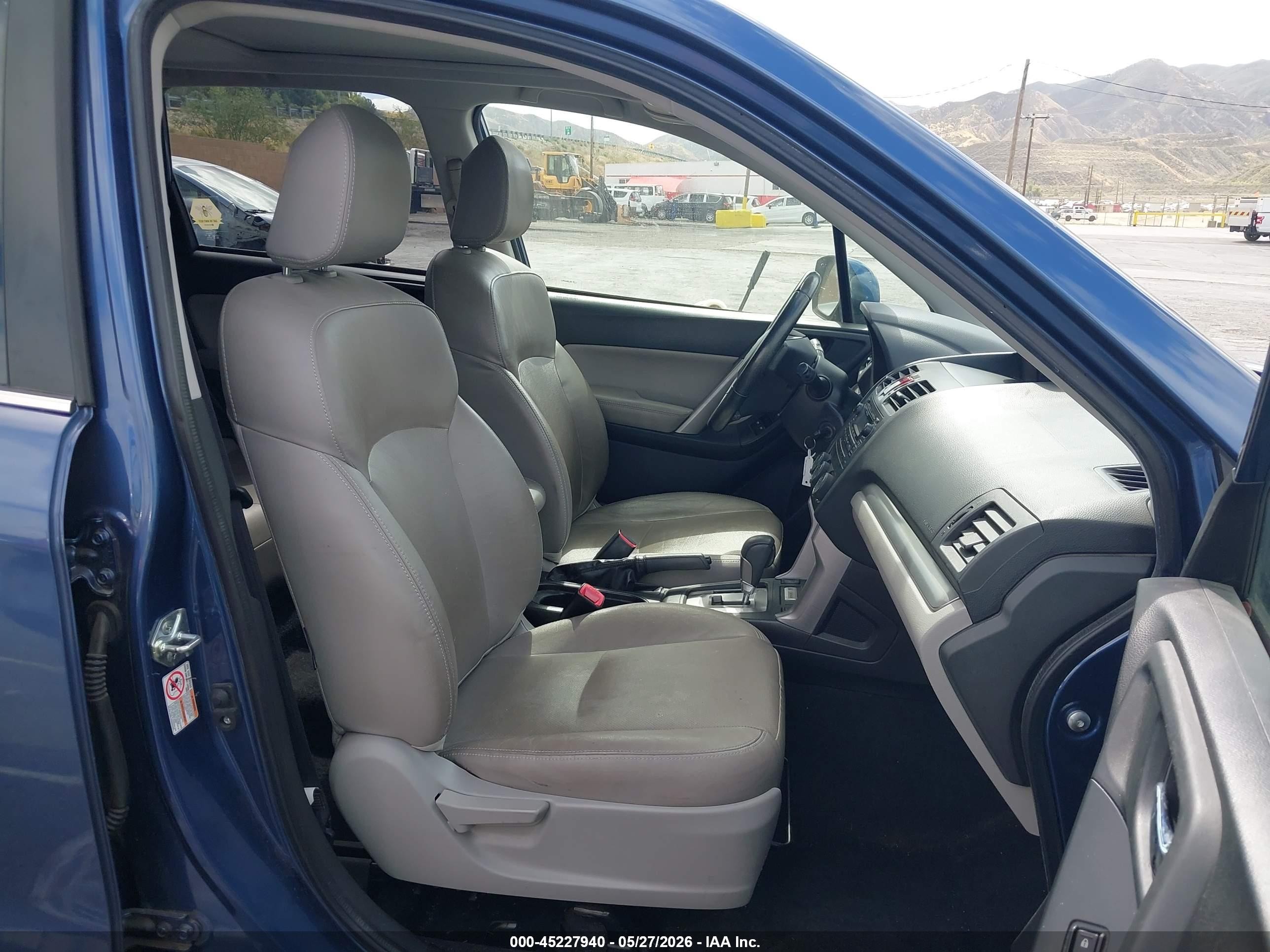 2014 Subaru Forester 2.5i Limited Blue vin: JF2SJAHC7EH434808