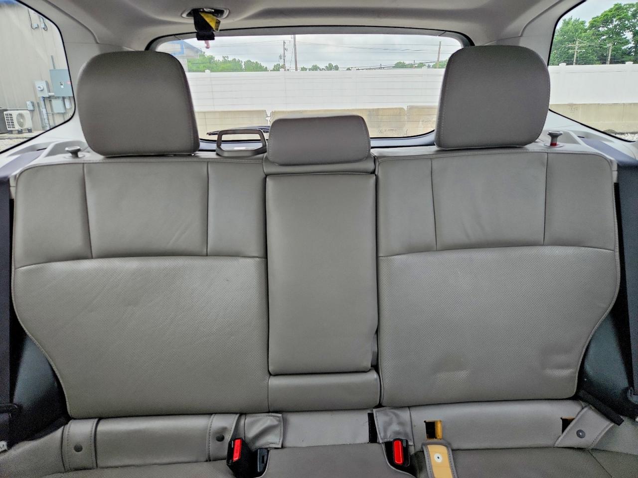 2014 Subaru Forester 2.5i Limited Red vin: JF2SJAHC7EH435750