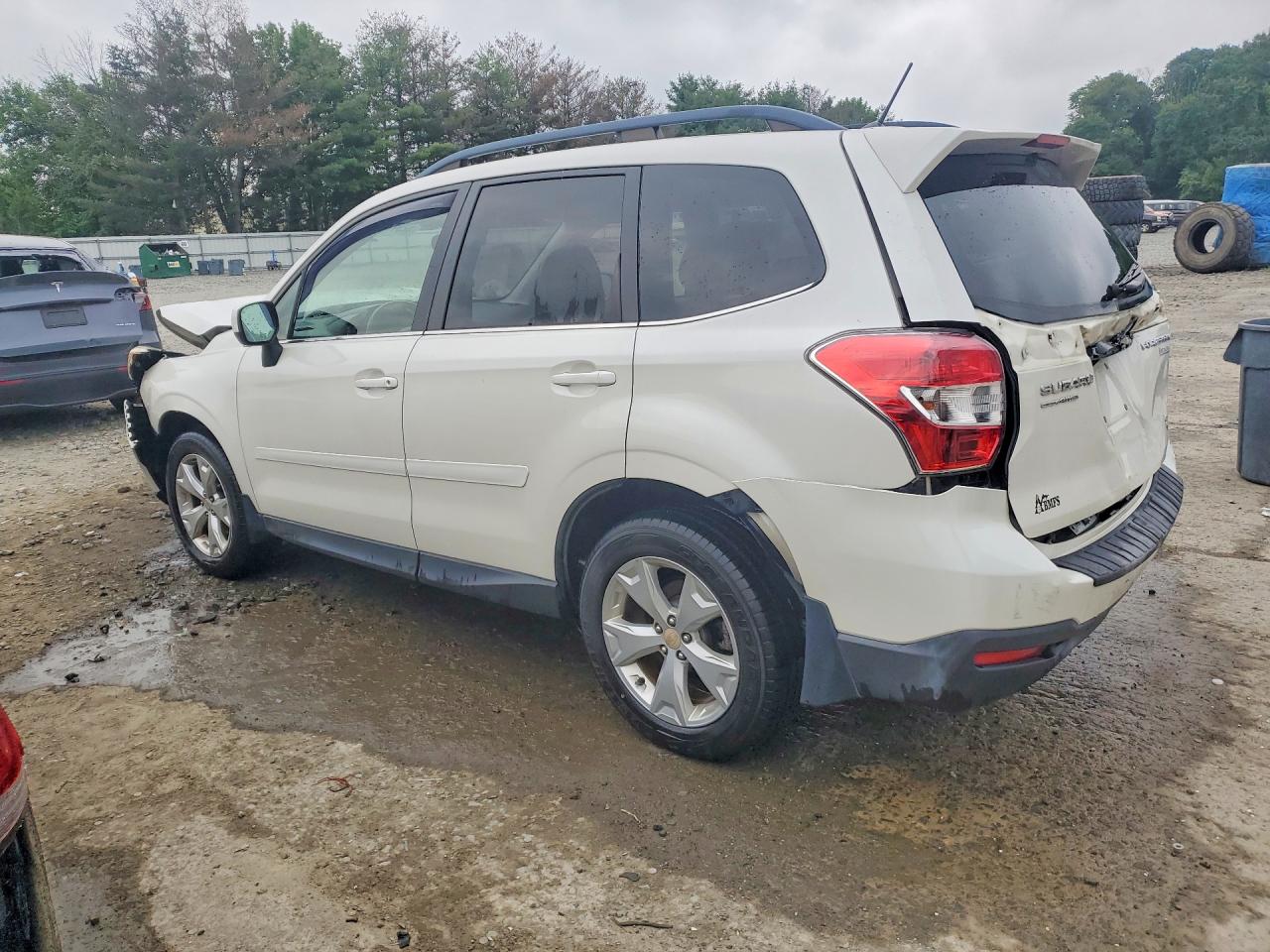 2014 Subaru Forester 2.5i Limited White vin: JF2SJAHC7EH441824