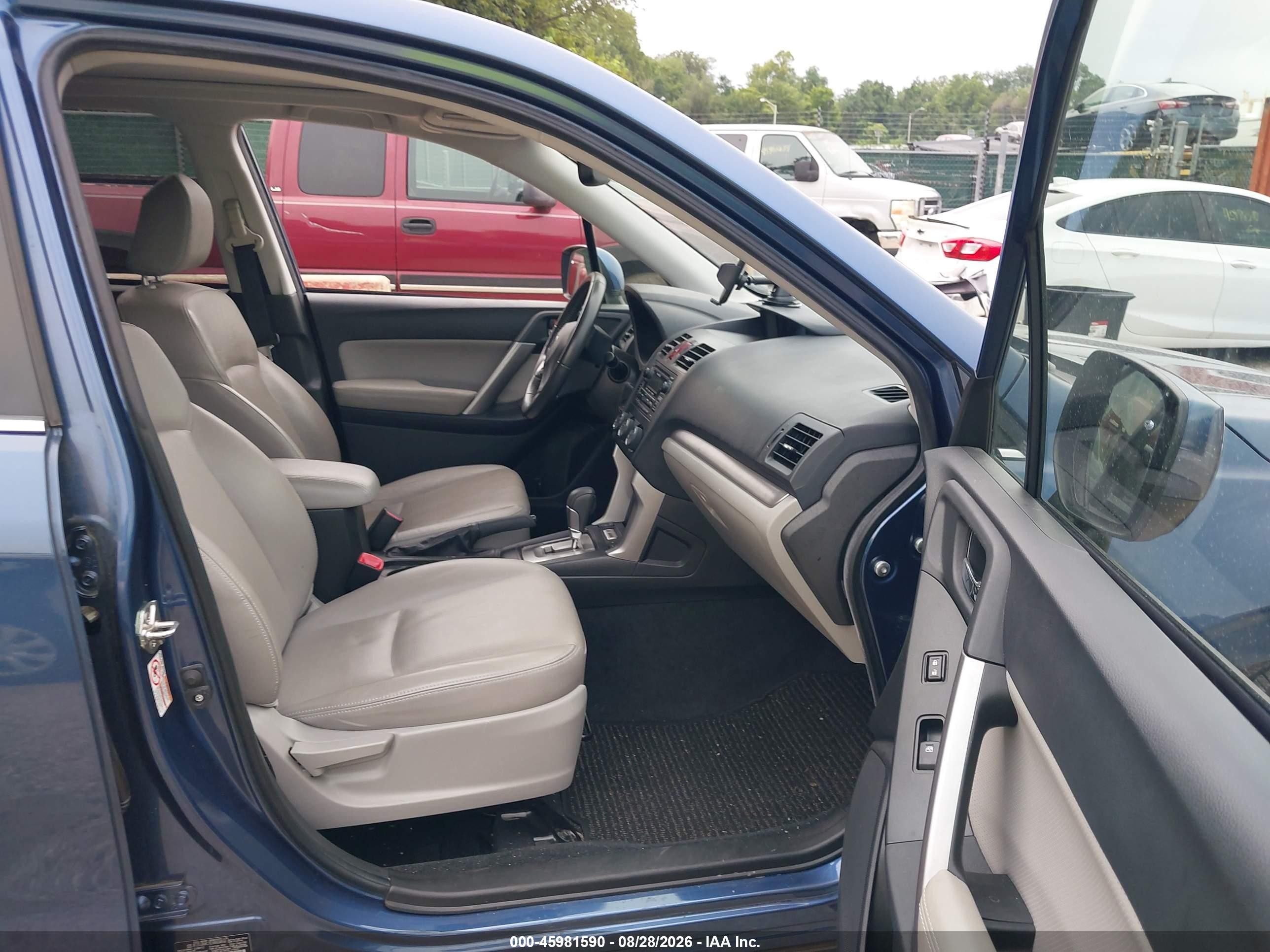 2014 Subaru Forester 2.5i Limited Blue vin: JF2SJAHC7EH469459