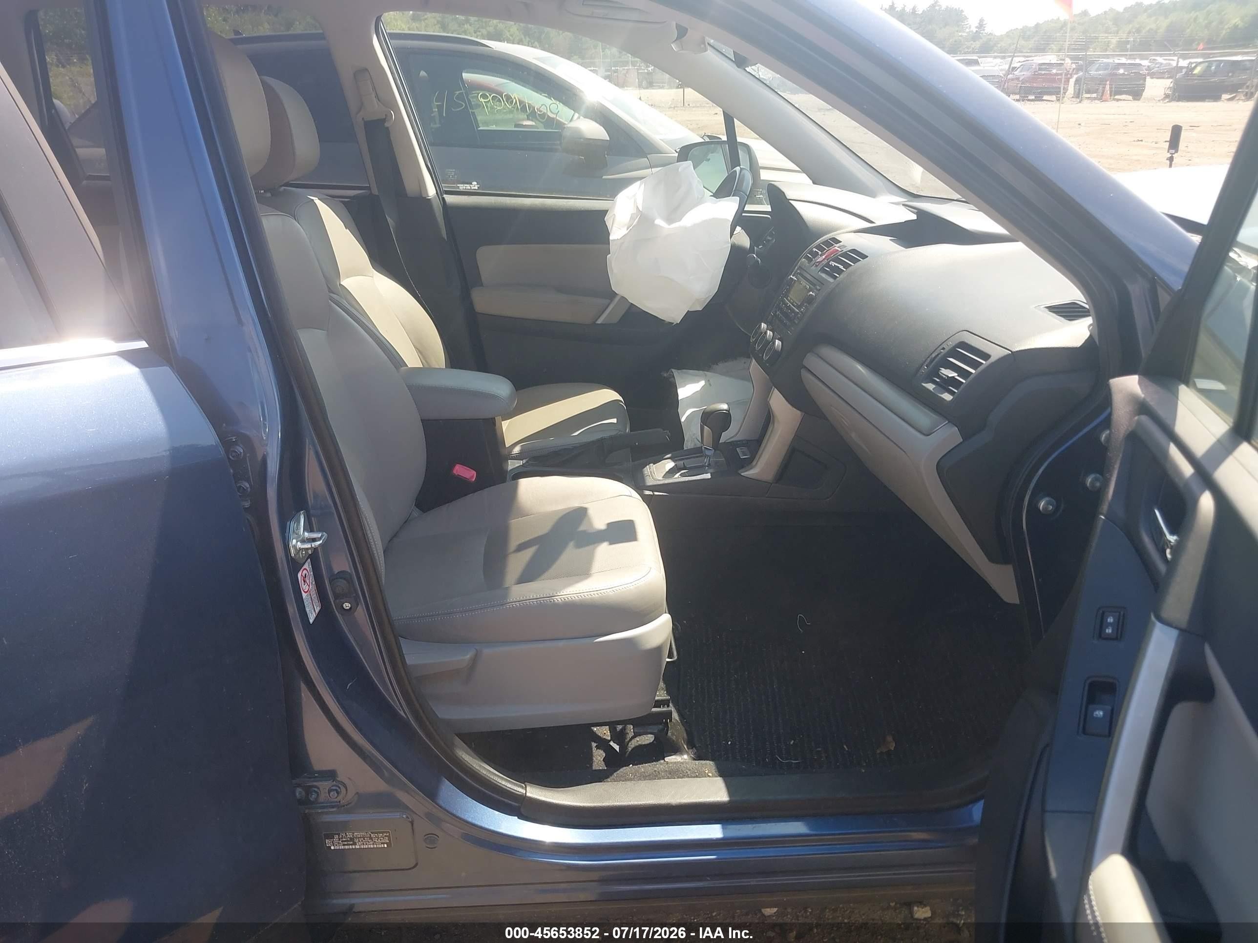 2014 Subaru Forester 2.5i Limited Blue vin: JF2SJAHC7EH497259
