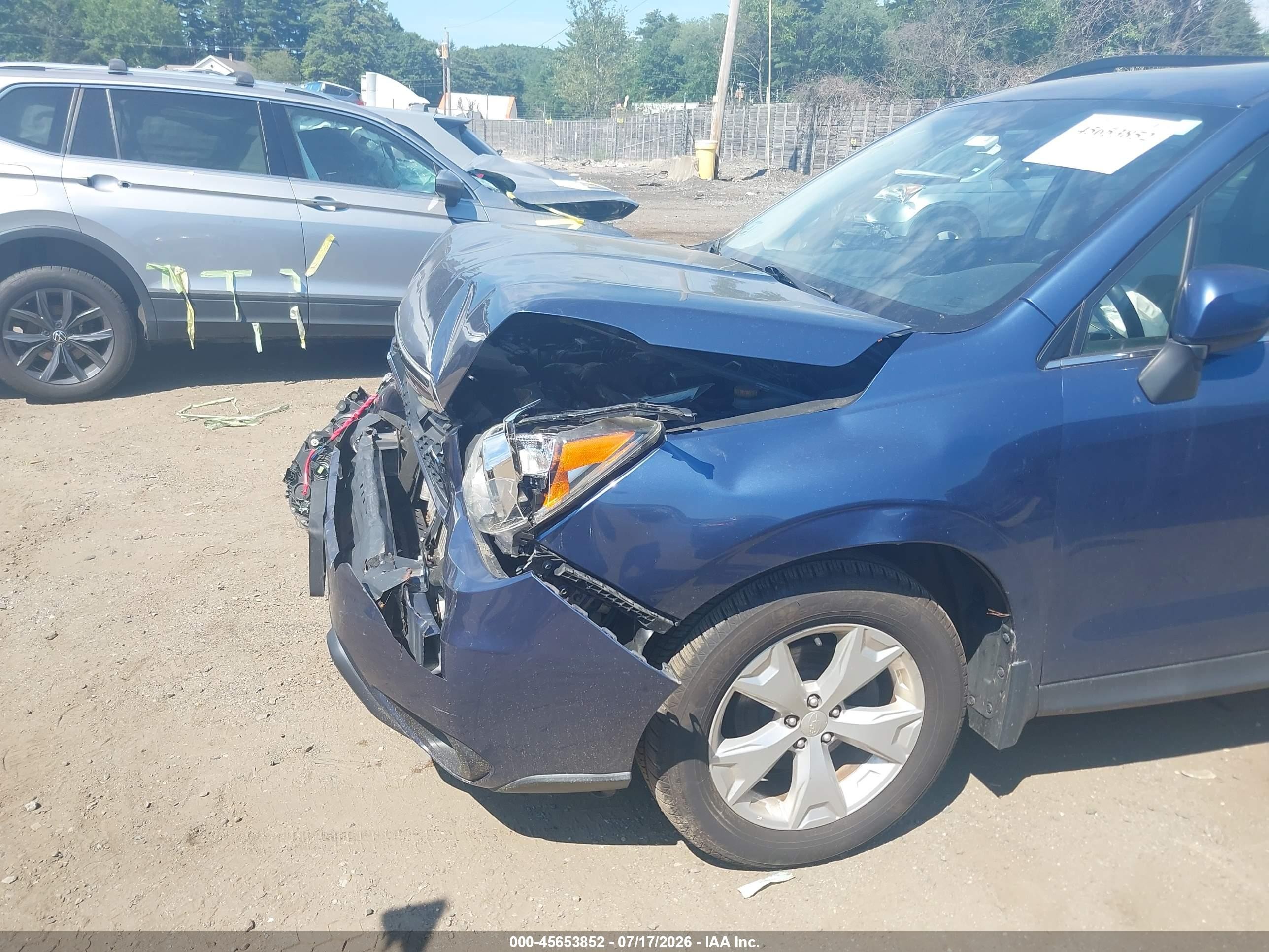 2014 Subaru Forester 2.5i Limited Blue vin: JF2SJAHC7EH497259