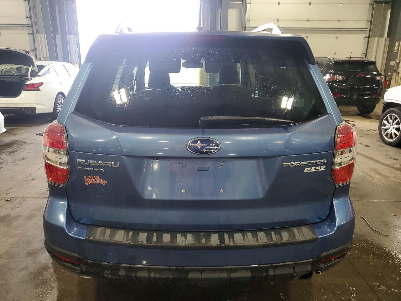 2015 Subaru Forester 2.5i Limited Blue vin: JF2SJAHC7FH427097