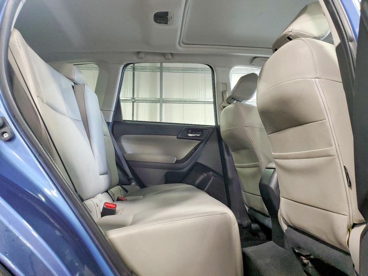 2015 Subaru Forester 2.5i Limited Blue vin: JF2SJAHC7FH427097