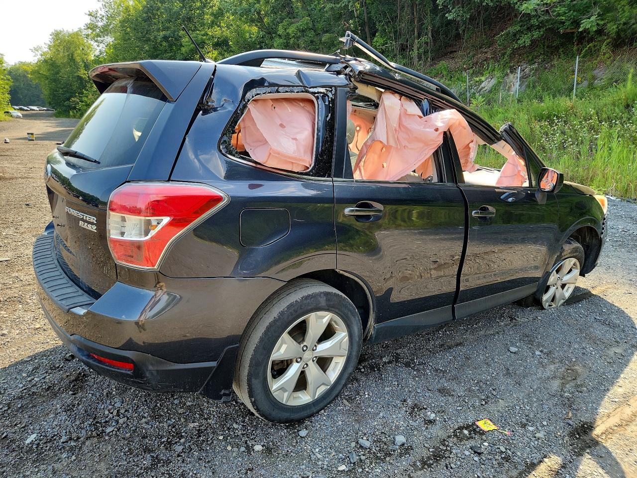 2015 Subaru Forester 2.5i Limited Black vin: JF2SJAHC7FH446913