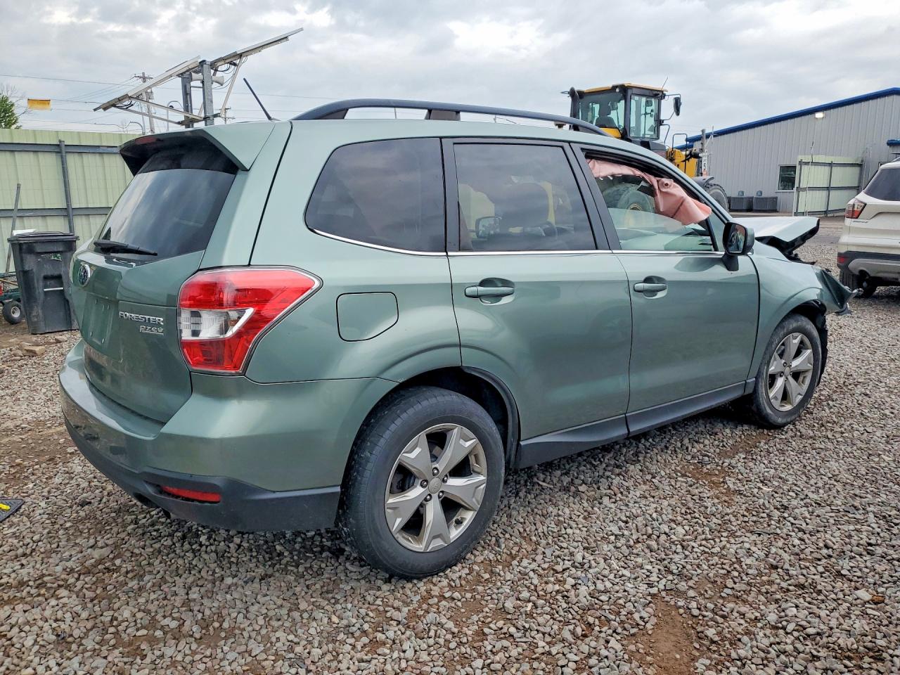 2015 Subaru Forester 2.5i Limited Green vin: JF2SJAHC7FH448659