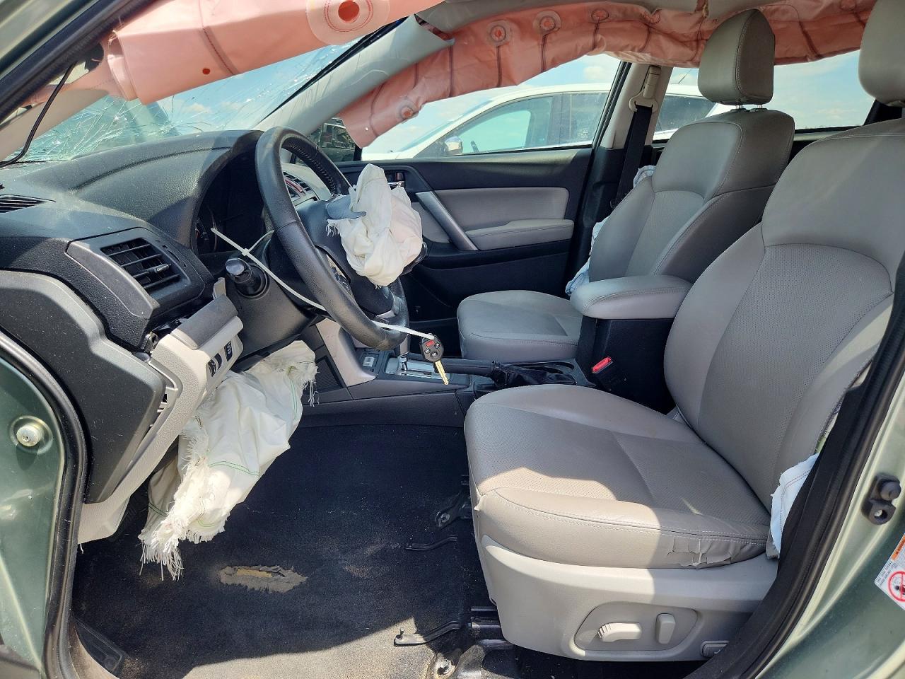 2015 Subaru Forester 2.5i Limited Серый vin: JF2SJAHC7FH496405