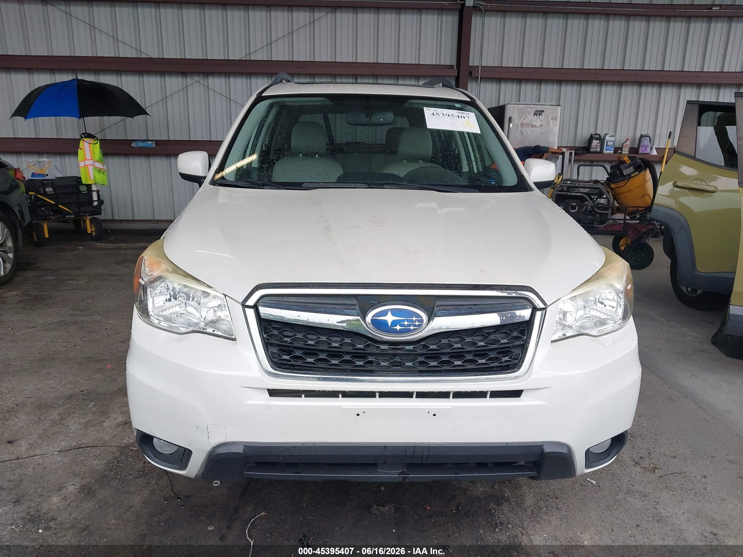2015 Subaru Forester 2.5i Limited White vin: JF2SJAHC7FH598724