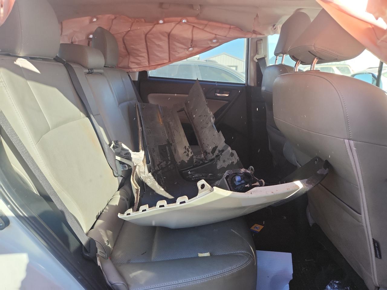2014 Subaru Forester 2.5i Limited Белый vin: JF2SJAHC8EH497299