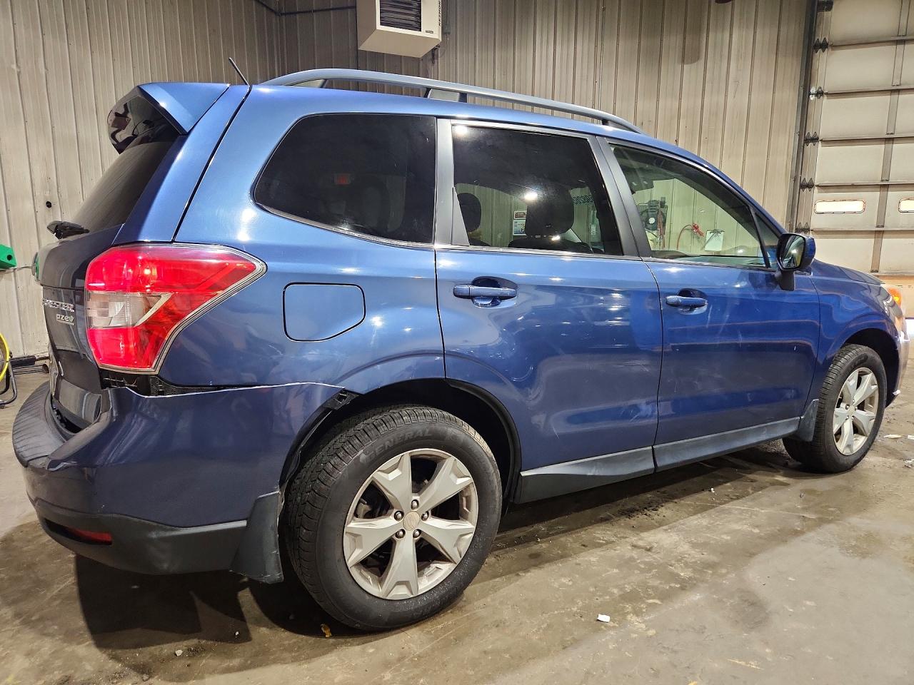 2014 Subaru Forester 2.5i Limited Blue vin: JF2SJAHC8EH525988