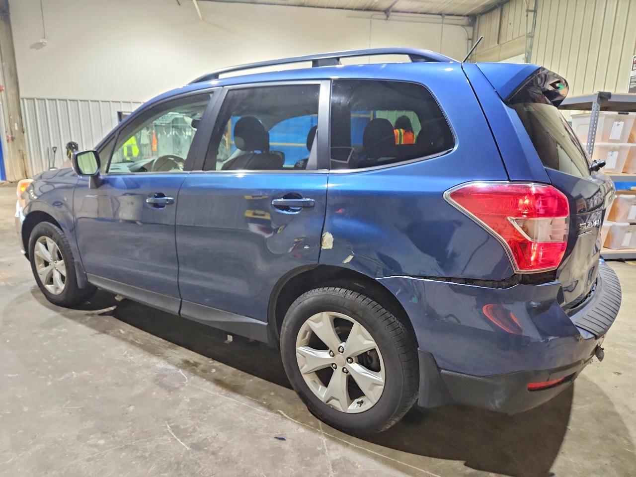 2014 Subaru Forester 2.5i Limited Blue vin: JF2SJAHC8EH525988