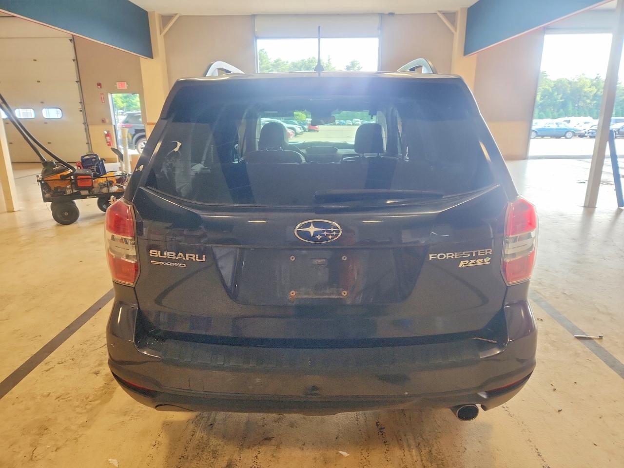 2014 Subaru Forester 2.5i Limited Blue vin: JF2SJAHC8EH553189