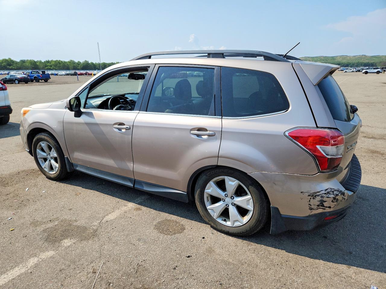 2015 Subaru Forester 2.5i Limited Tan vin: JF2SJAHC8FH403858