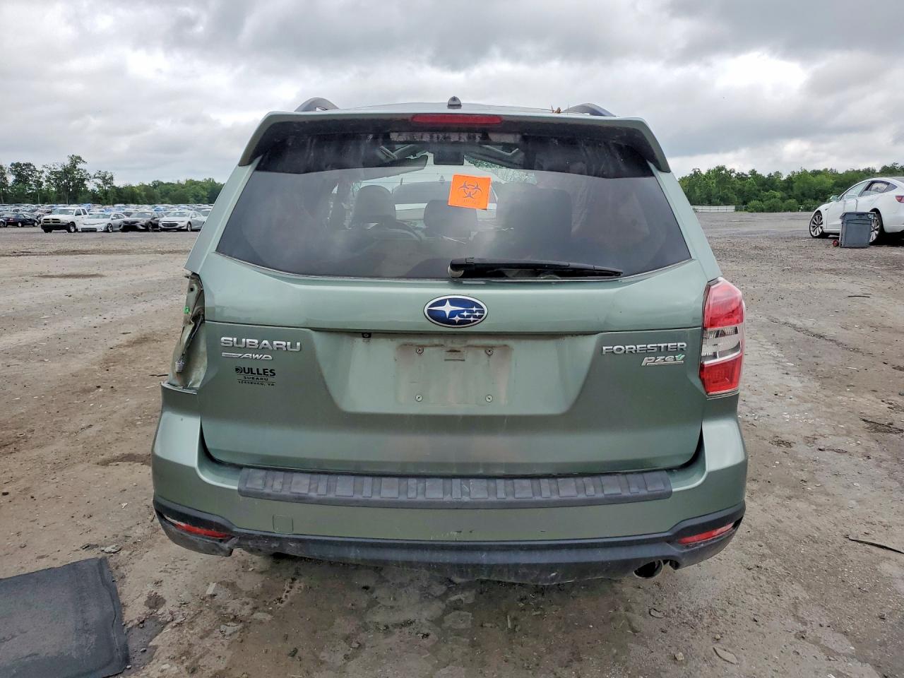 2015 Subaru Forester 2.5i Limited Green vin: JF2SJAHC8FH445172