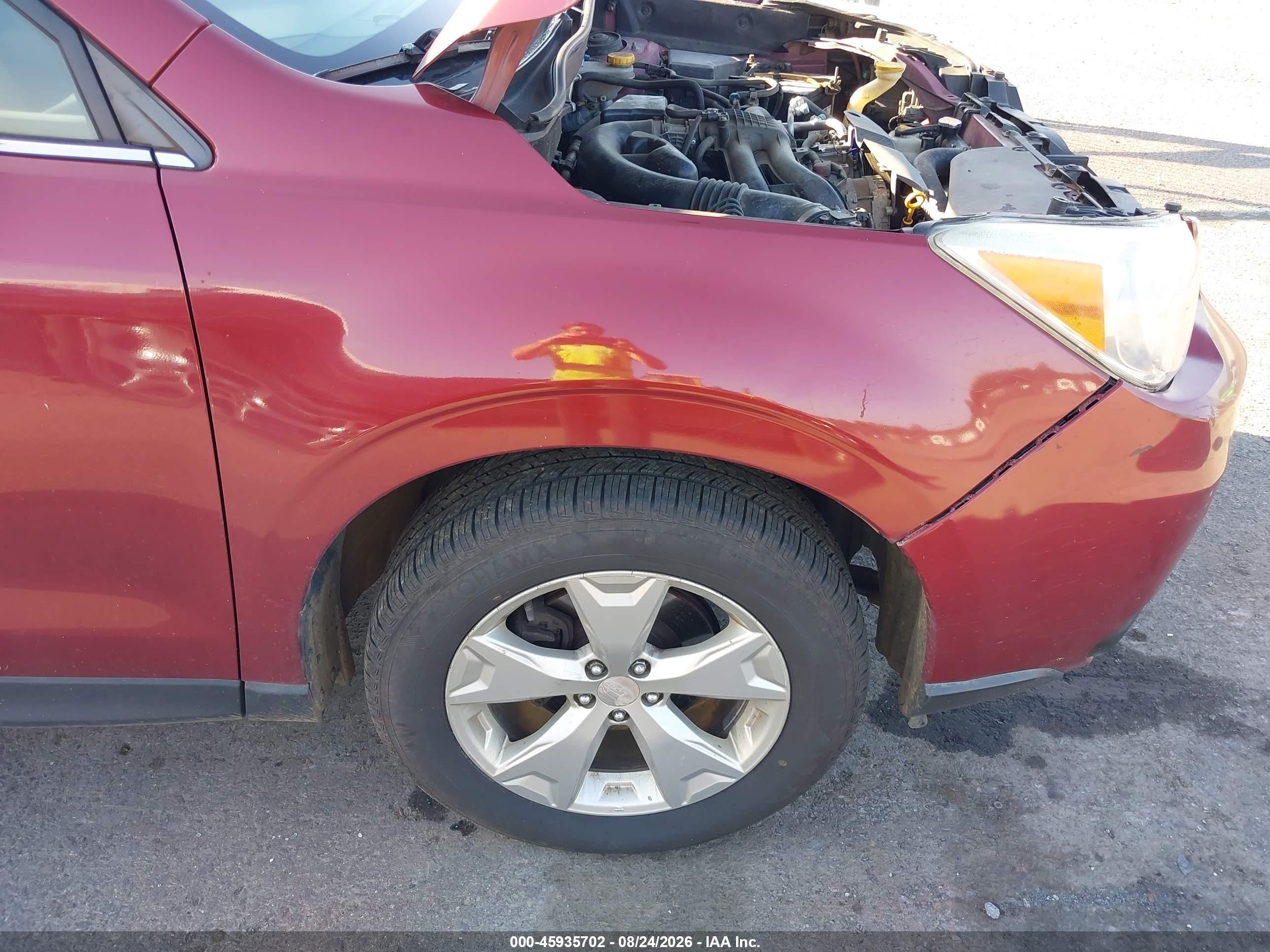 2015 Subaru Forester 2.5i Limited Красный vin: JF2SJAHC8FH545479