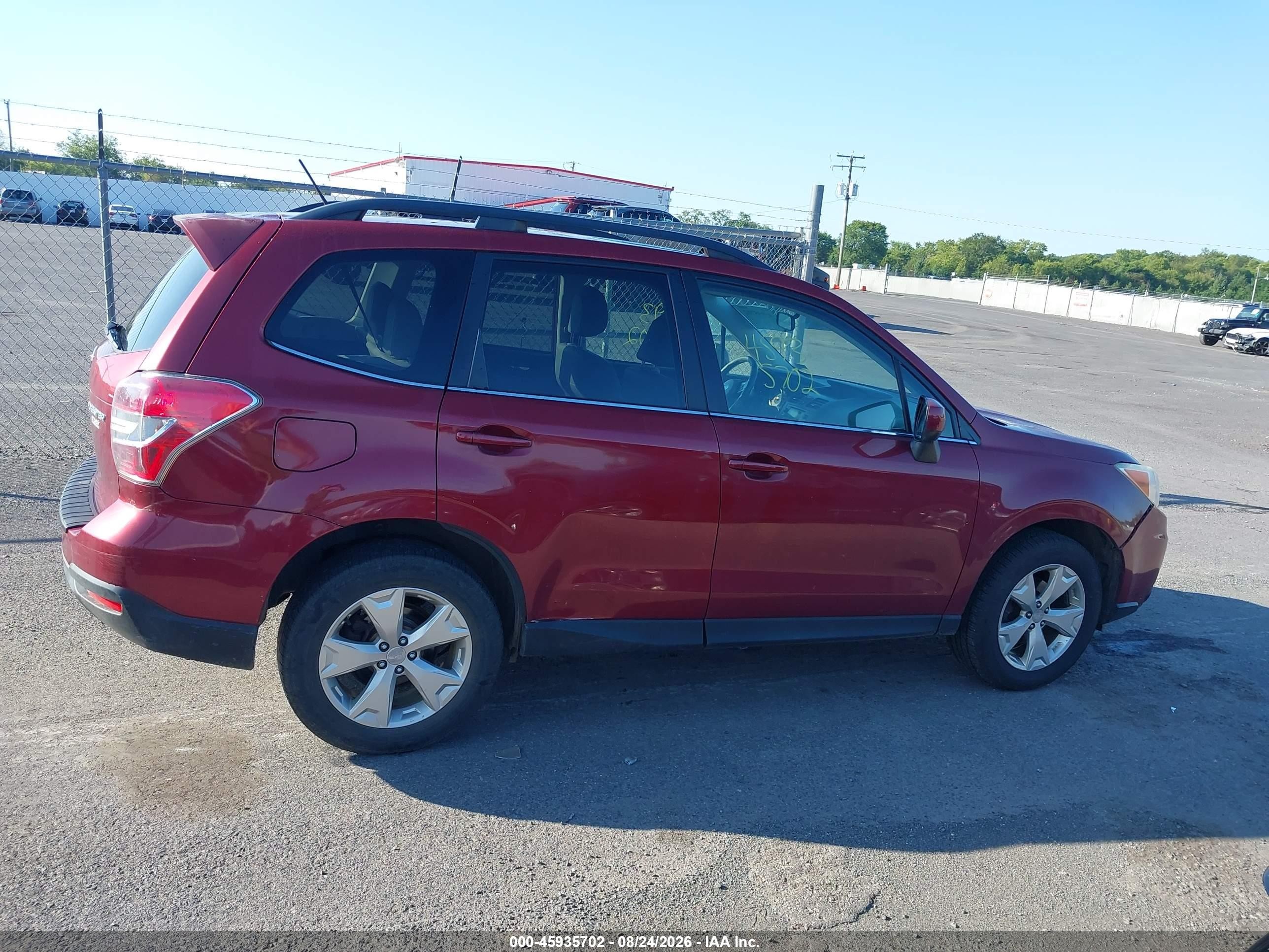 2015 Subaru Forester 2.5i Limited Красный vin: JF2SJAHC8FH545479