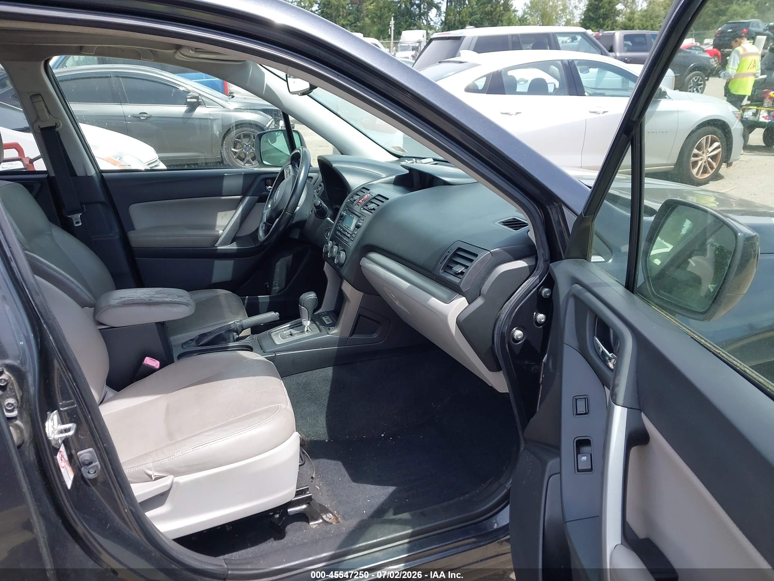 2014 Subaru Forester 2.5i Limited Gray vin: JF2SJAHC9EH418058