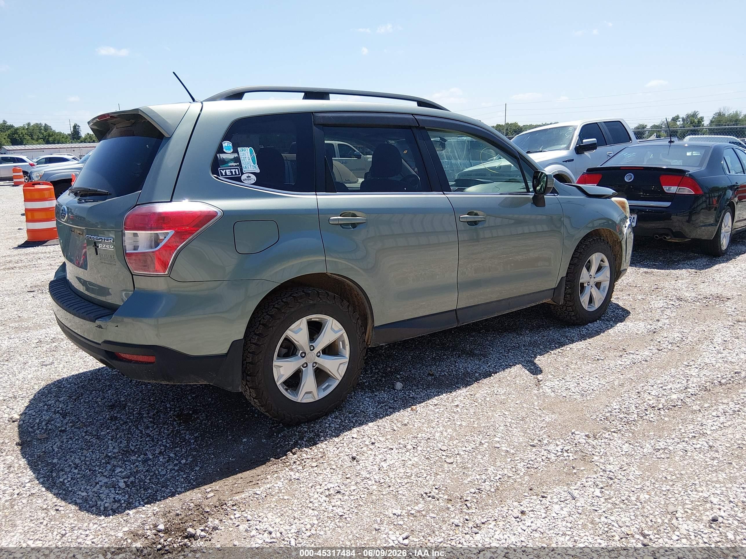 2014 Subaru Forester 2.5i Limited Green vin: JF2SJAHC9EH428072