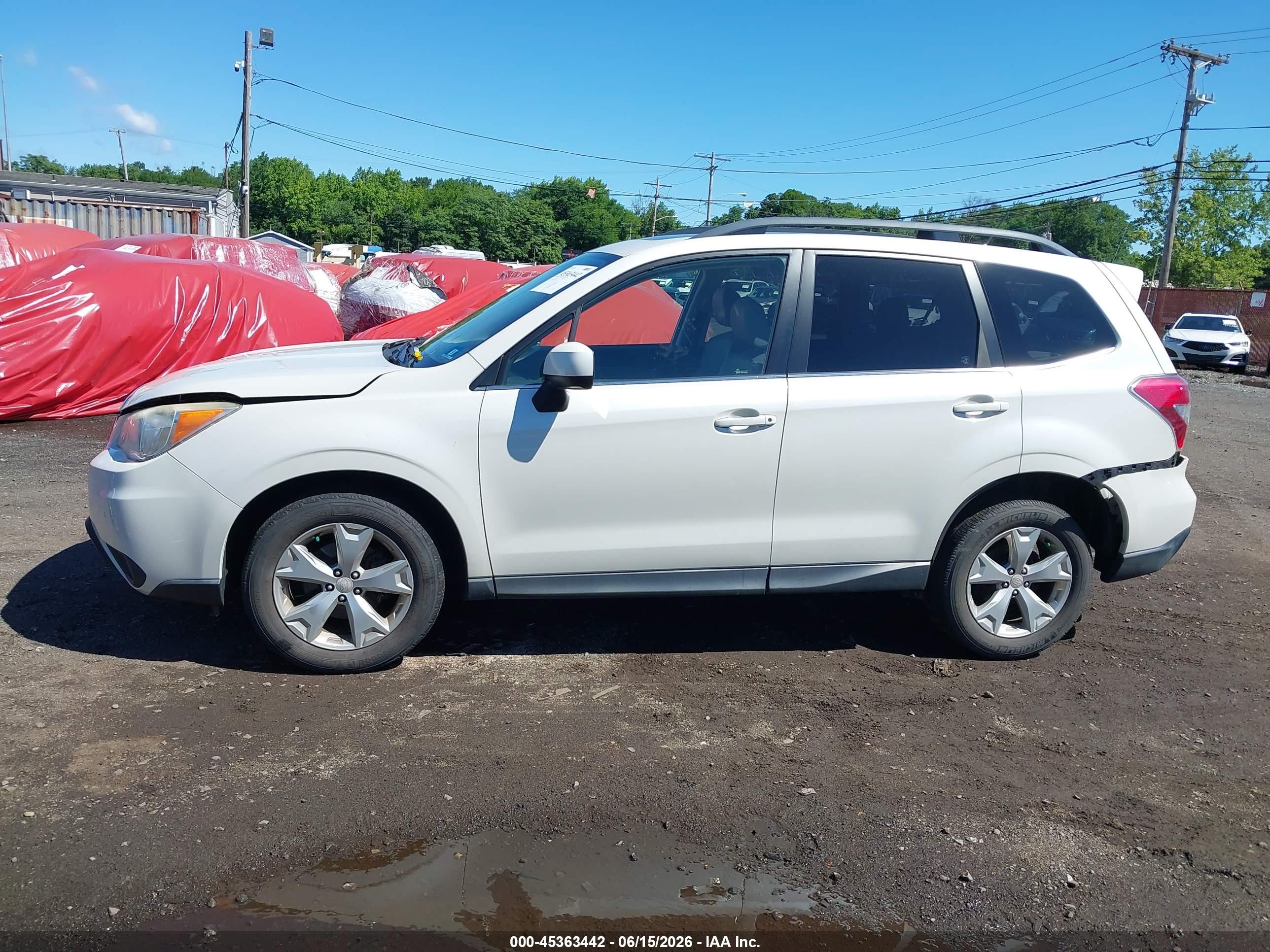 2014 Subaru Forester 2.5i Limited White vin: JF2SJAHC9EH479782