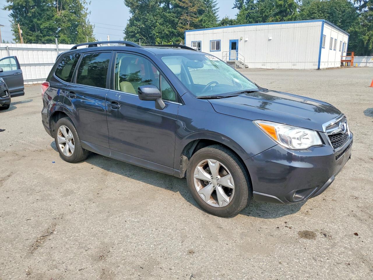 2014 Subaru Forester 2.5i Limited Gray vin: JF2SJAHC9EH552746