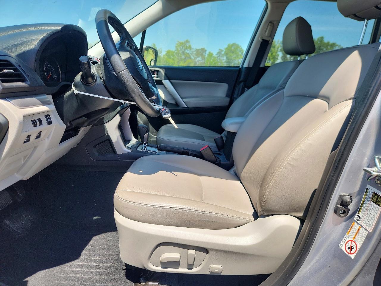 2015 Subaru Forester Limited+moonroof Silver vin: JF2SJAHC9FH476222