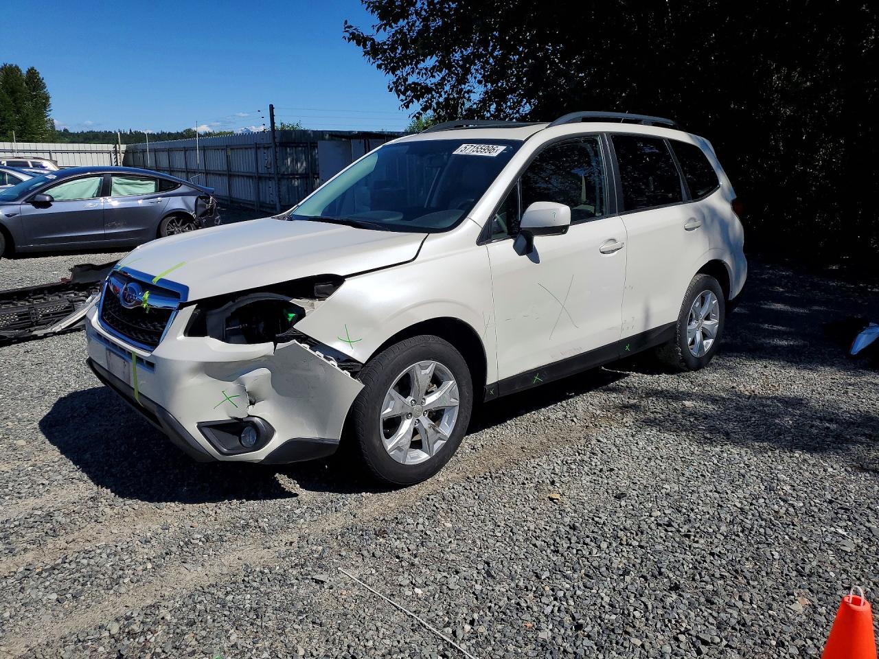 2015 Subaru Forester 2.5i Limited White vin: JF2SJAHC9FH494168