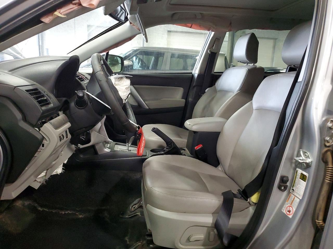 2015 Subaru Forester 2.5i Limited Silver vin: JF2SJAHC9FH515343