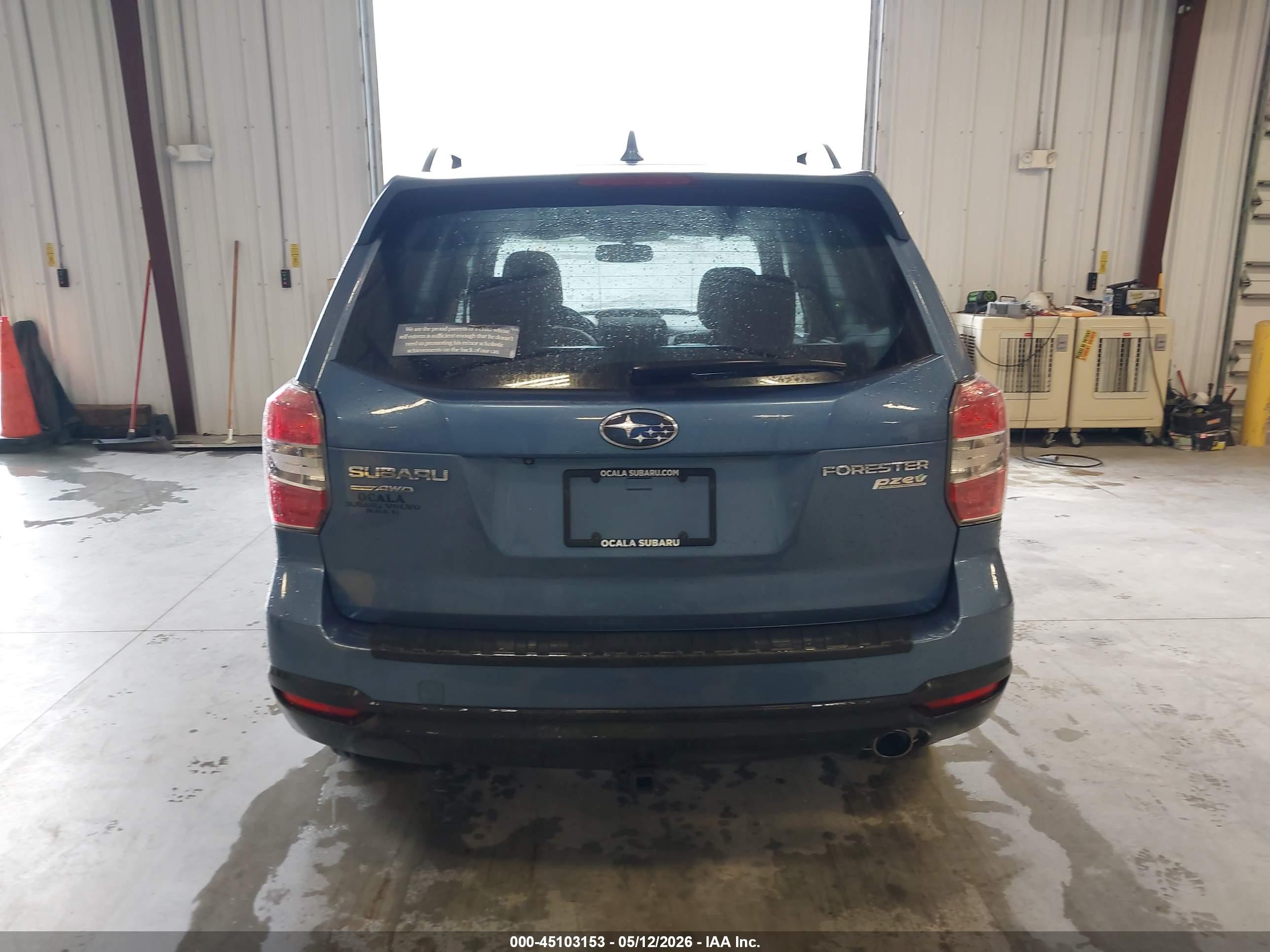 2016 Subaru Forester 2.5i Limited Blue vin: JF2SJAHC9GH540650