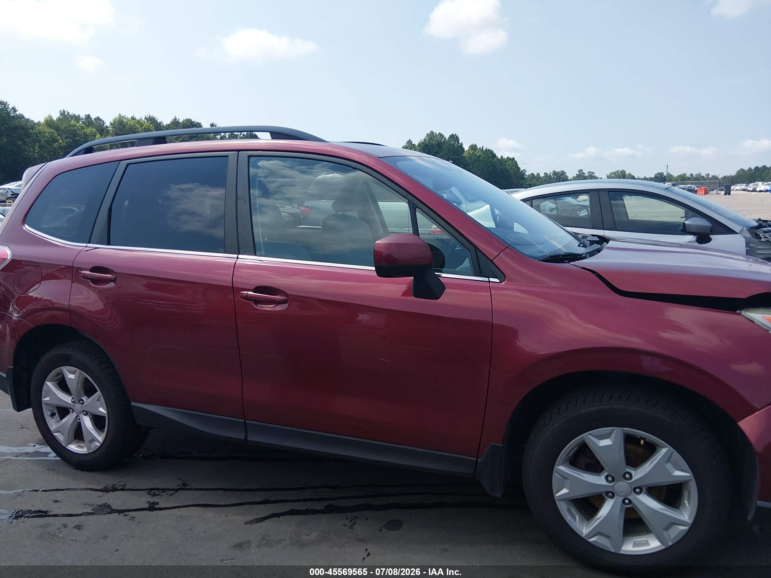 2014 Subaru Forester 2.5i Limited Red vin: JF2SJAHCXEH404959