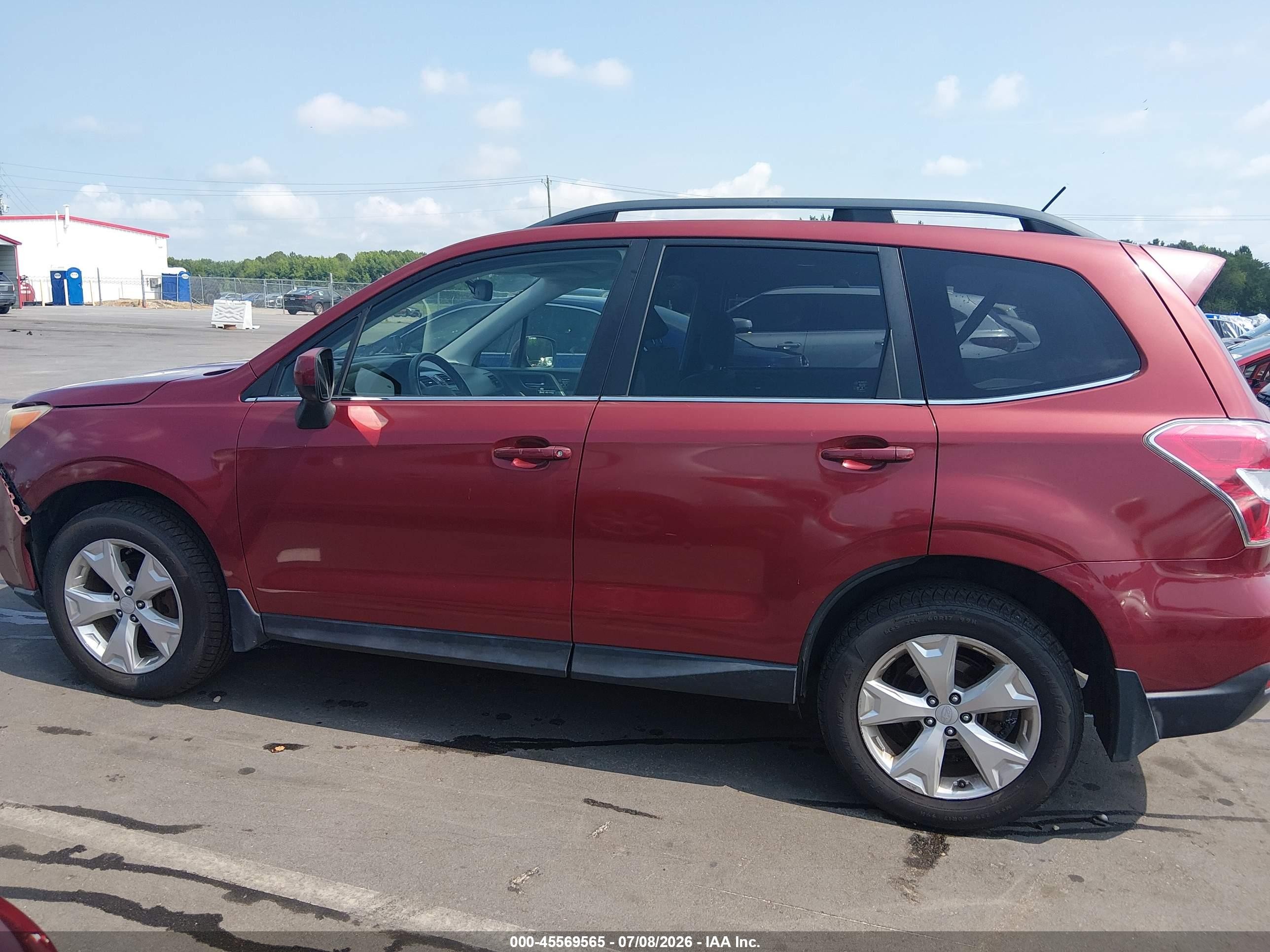 2014 Subaru Forester 2.5i Limited Red vin: JF2SJAHCXEH404959